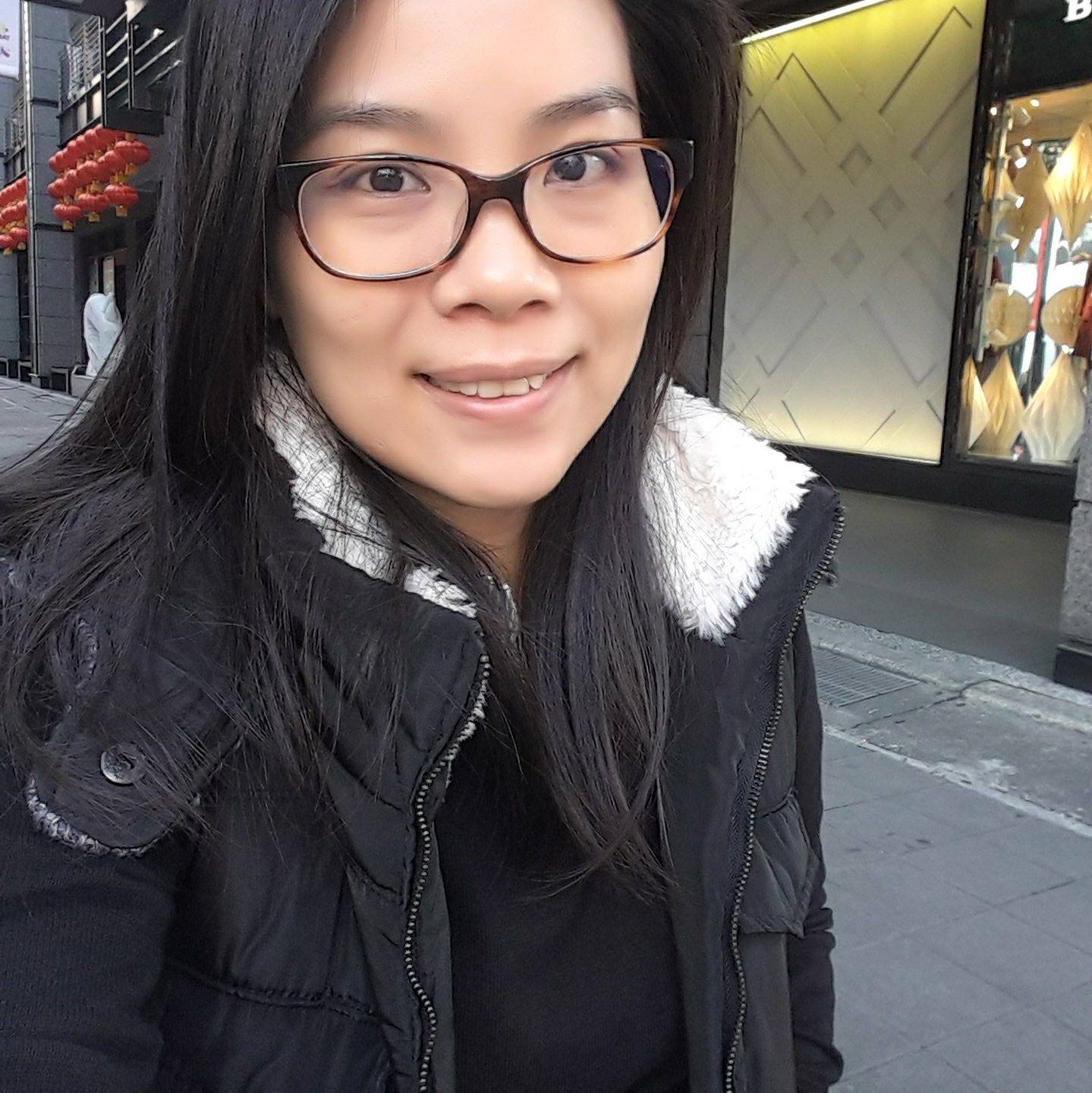 小拾頭 | 姐：麻麻～妳幹嘛畫小丸子 | Facebook