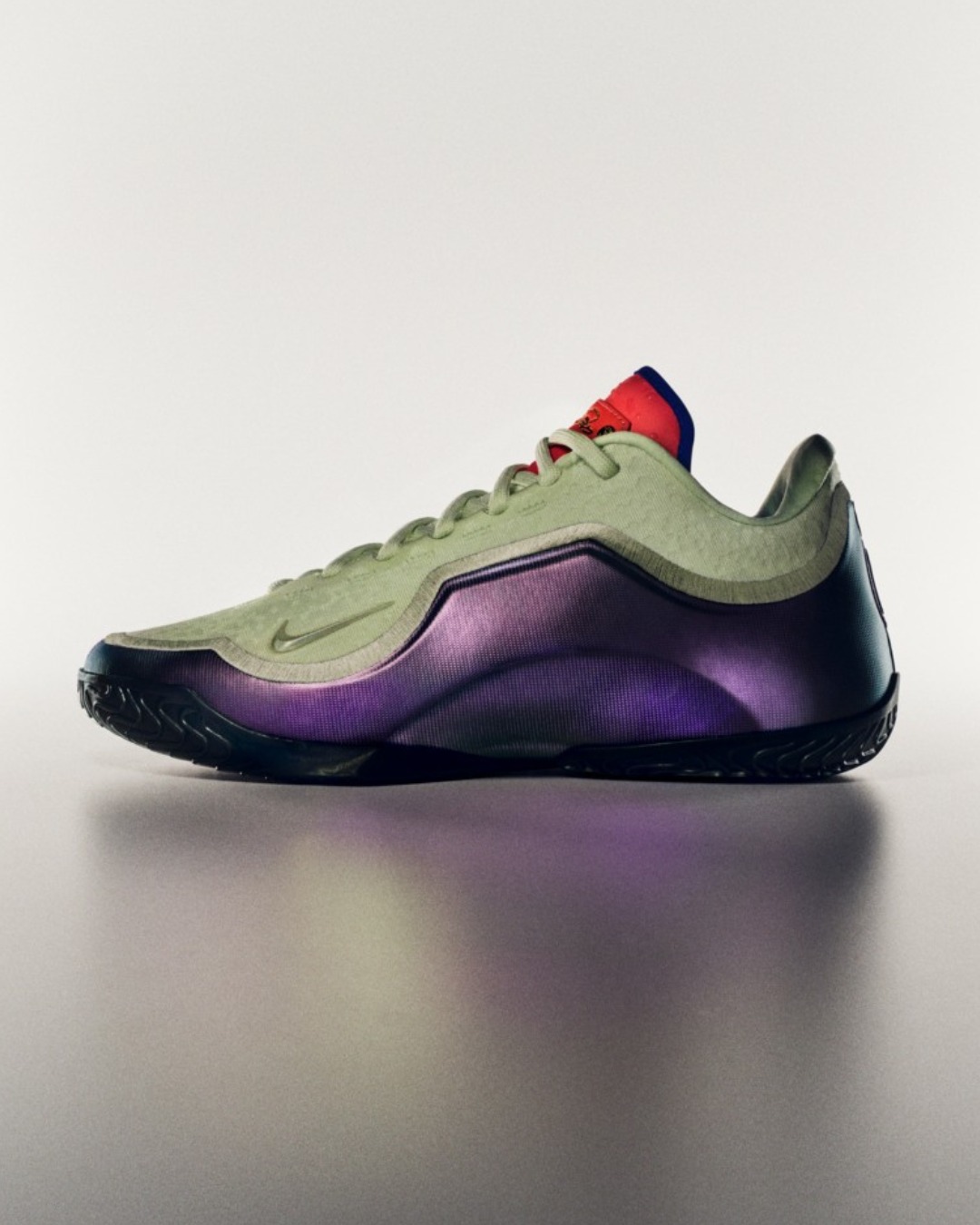 Champions vs challengers. 🍀 🔥 The LeBron XXIII 