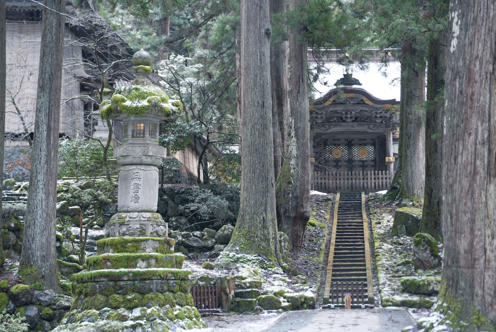 偽日本人May．食遊玩樂 - 遺落在菊島北方、碧海藍天下的祕境 目斗嶼燈塔 攝影圖文 | https://immay.tw/post ...