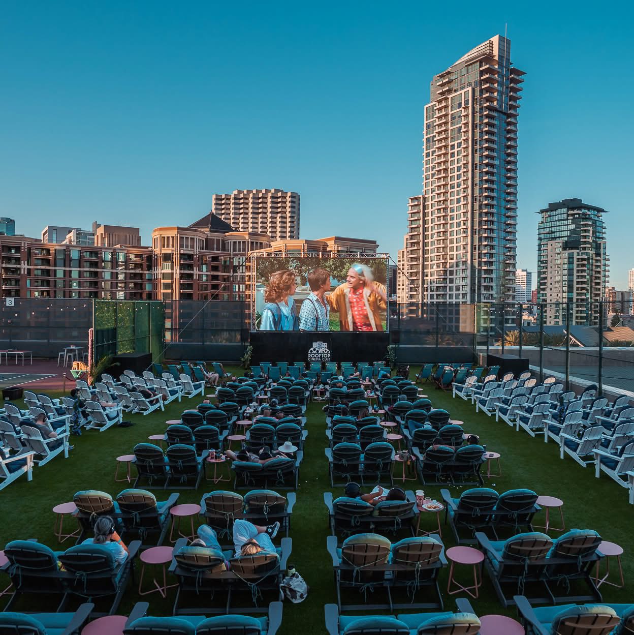 KC Discover - Kansas City is finally getting a rooftop... | Facebook