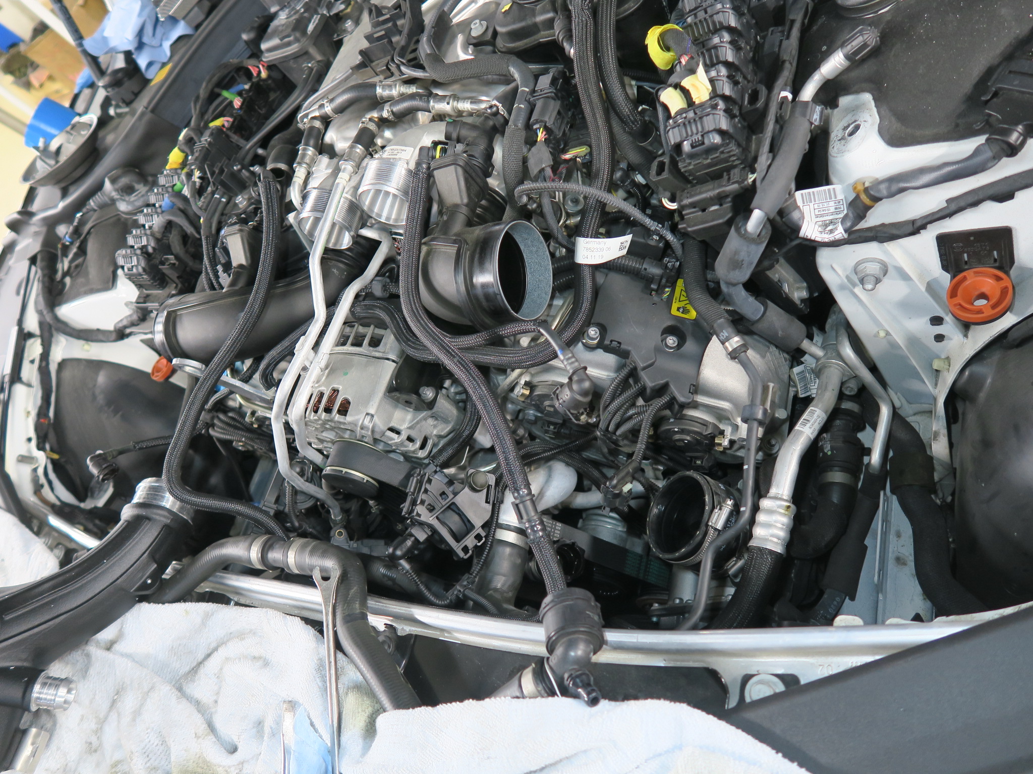 MOTOR - DTM additional tuning box GOLF 7 R 好評のチューニング 