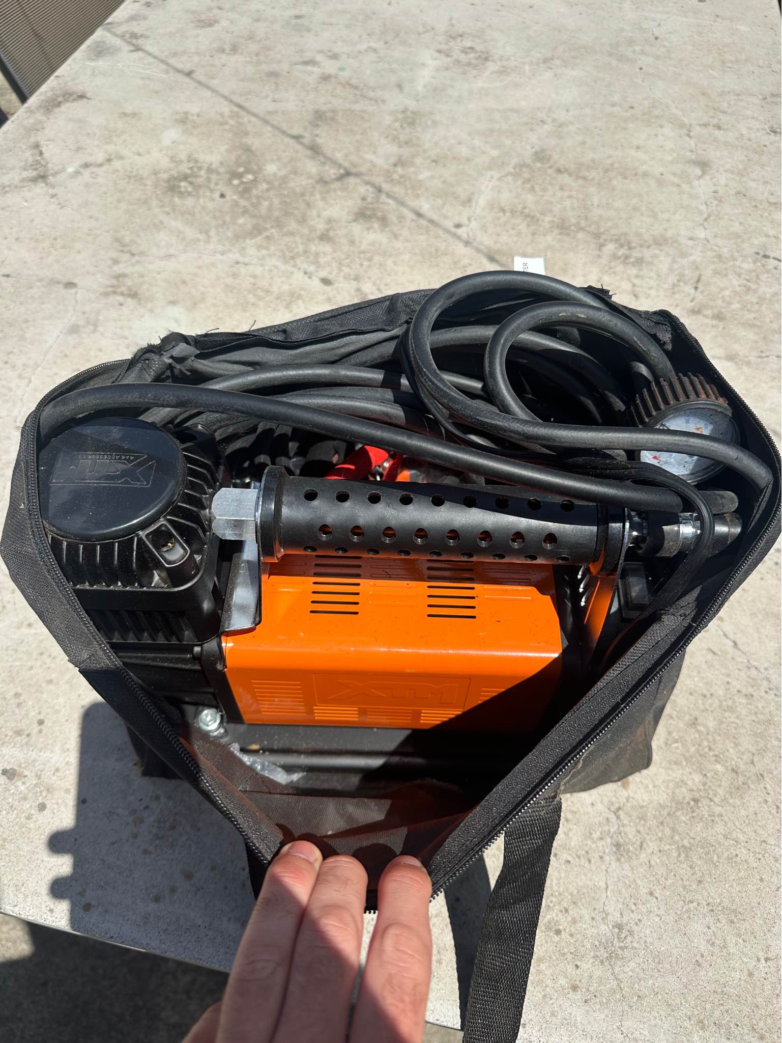 XTM four wheel drive compressor - Air Compressors - Melbourne, Victoria ...