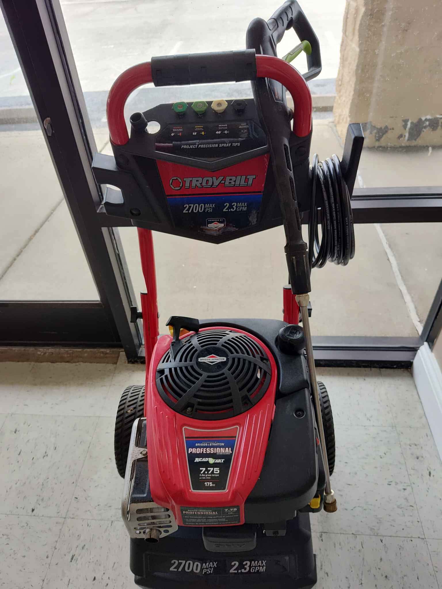 Troy bilt gas pressure washer 2700 max psi - Pressure Washers ...
