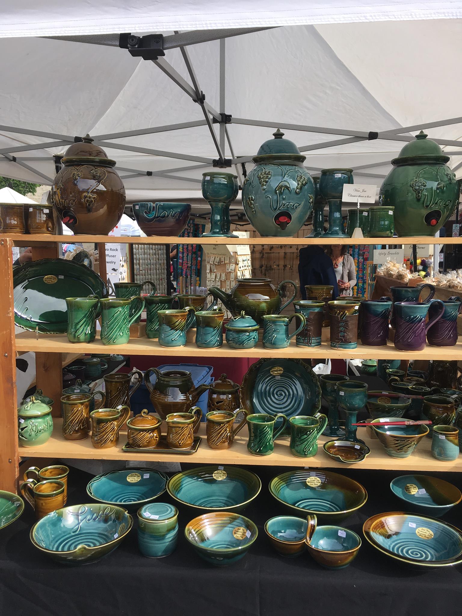 Coldstream Pottery - Wondering what colour would best suit your home ...