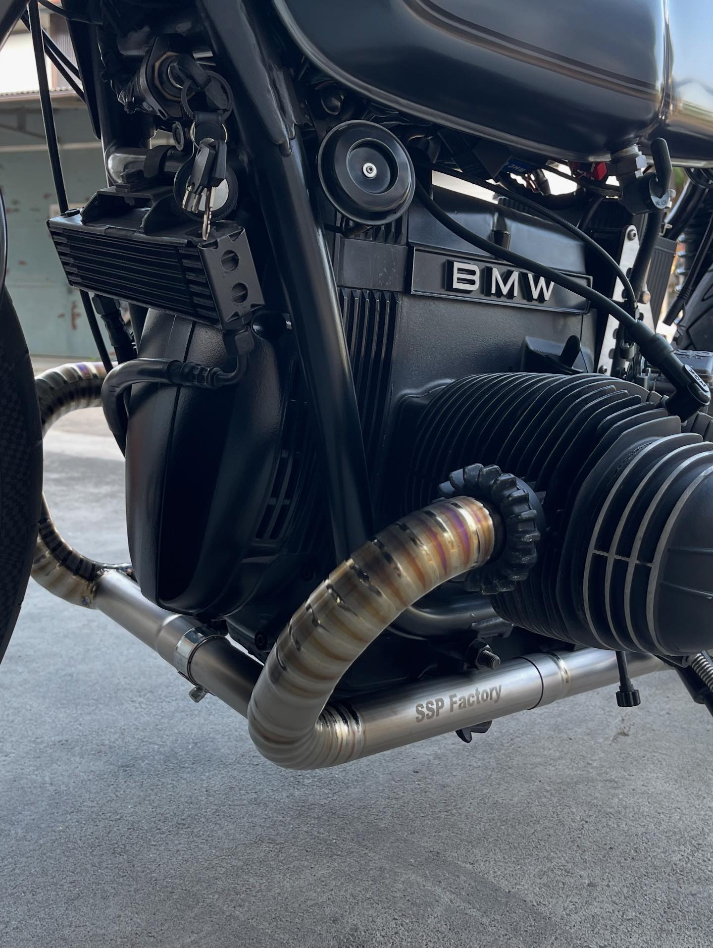 BMW R100 チタンマフラーワンオフ製作しました😊 ジェントルマンな音