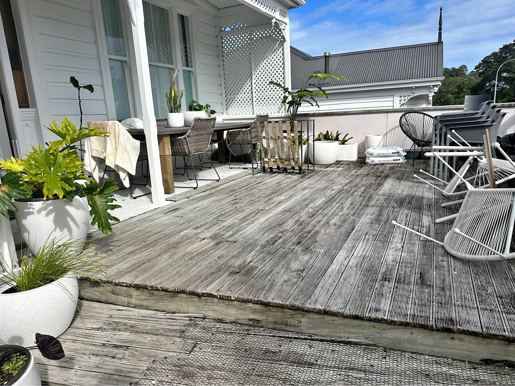 FREE! 300 meters Grip Tread 88 x 19mm decking - Landscaping Materials ...