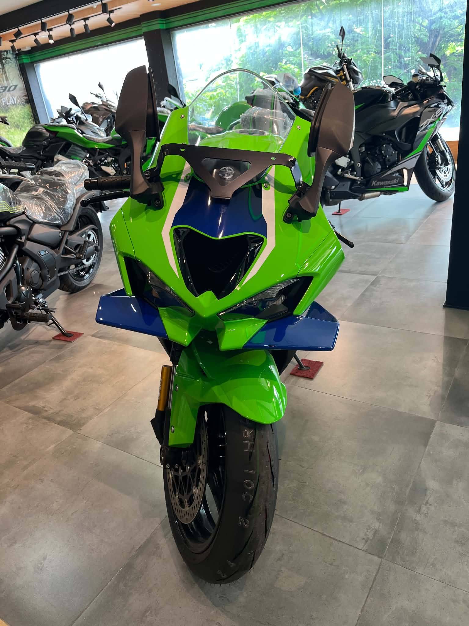🔥 THE ALL-NEW NINJA ZX-10R 2026 IS NOW AVAILABLE! 🔥 🏍️ Own