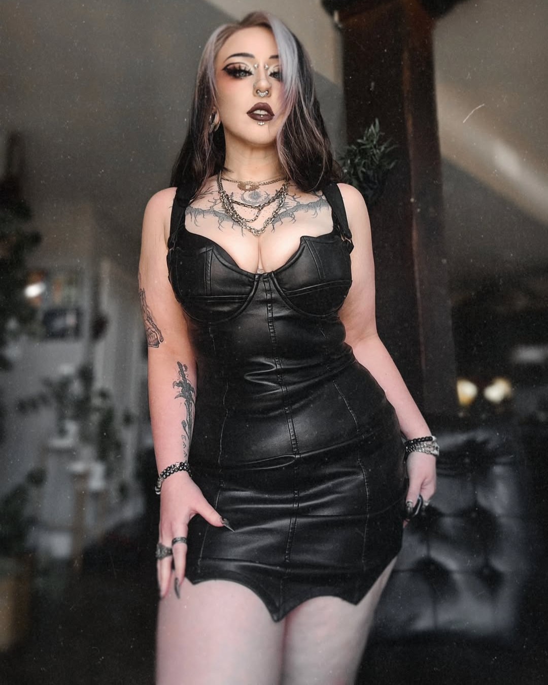 killstar leather dress Coven, you all look INCREDIBLE wearing KIllstar! Here are a few of our faves 🖤 Save up to 70% sitewide: https://bit.ly/3PJwaTz 📸: @_katiepepper @spinelli.spaghetti @ghoulishlilith @lichlings @gg_namjoon @fashionedwitch @gabrielcyphre @shaunacuttss Darling skater dress