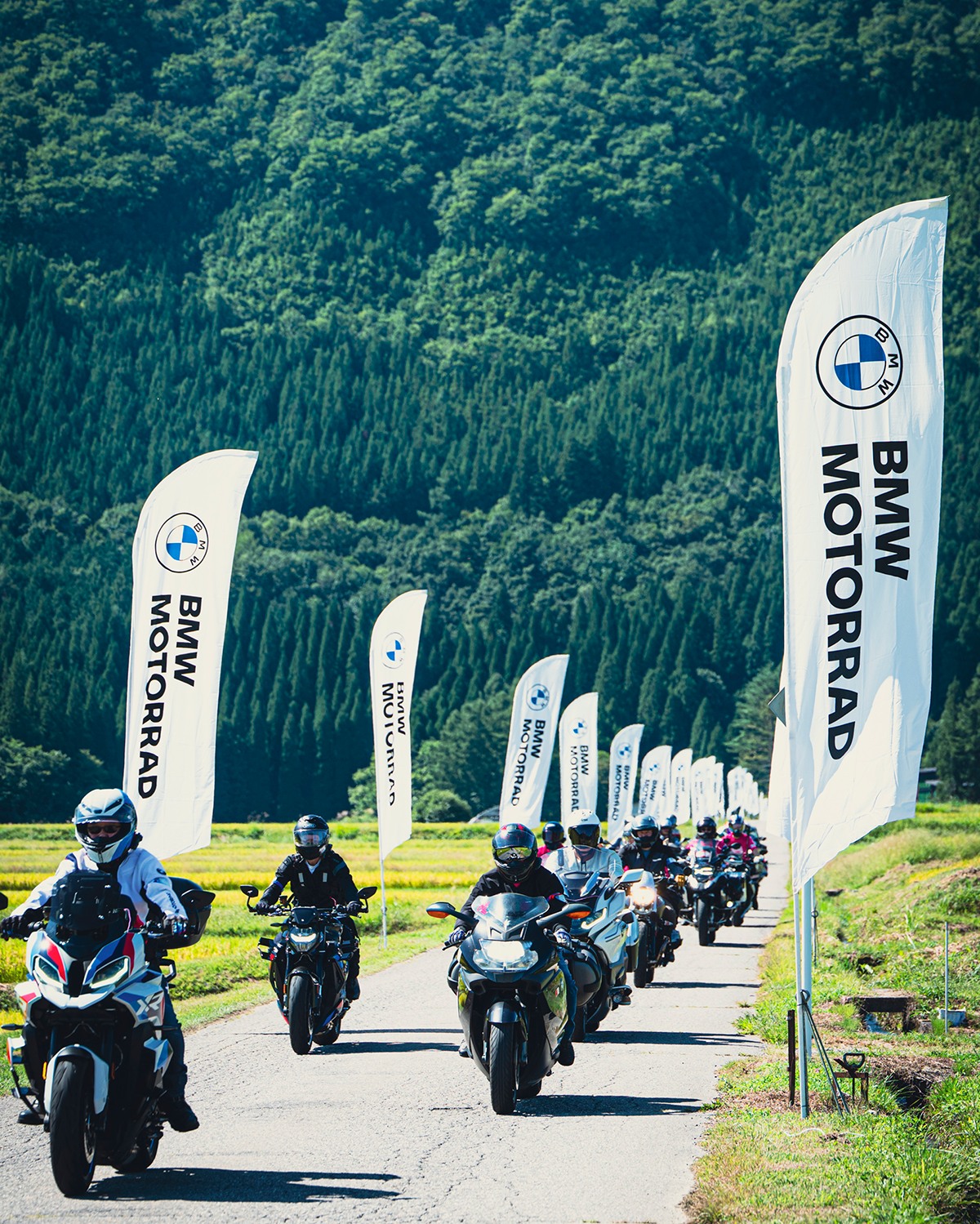 F750GS / #F850GS のシート高 オンロードとオフロード走行体験で一番の 