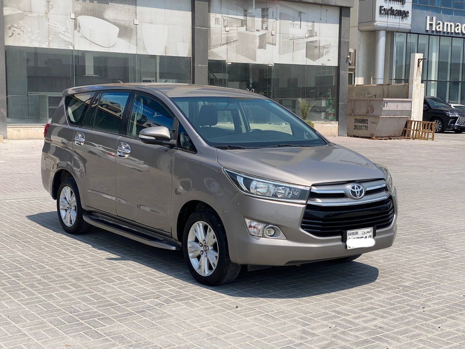 Toyota Innova 2016 (Bronze) Mileage: 232400 Km, Mid Option: Alloy