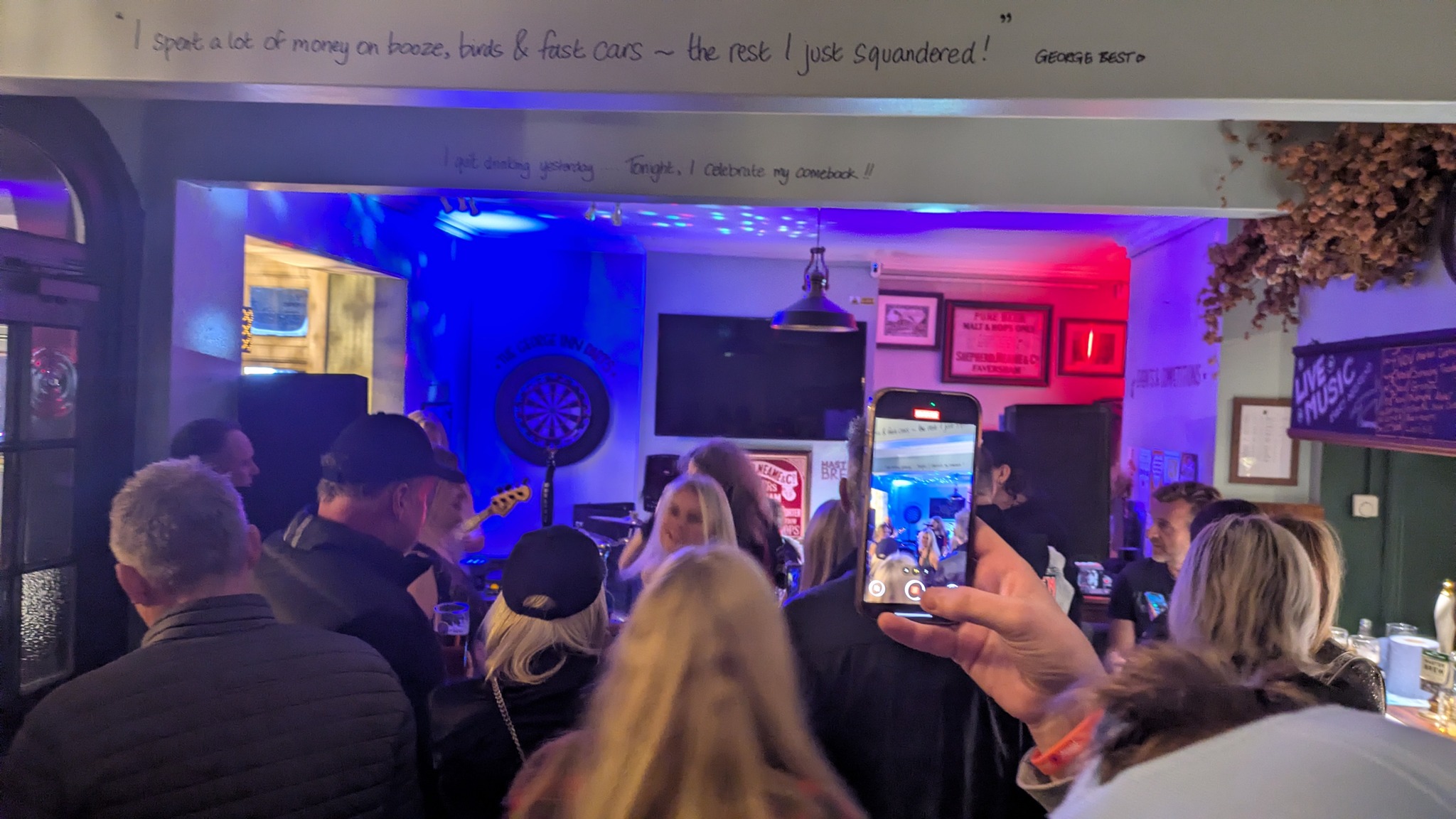 Ransom.rocks - WOW George Inn !!! Little Pub Big... | Facebook