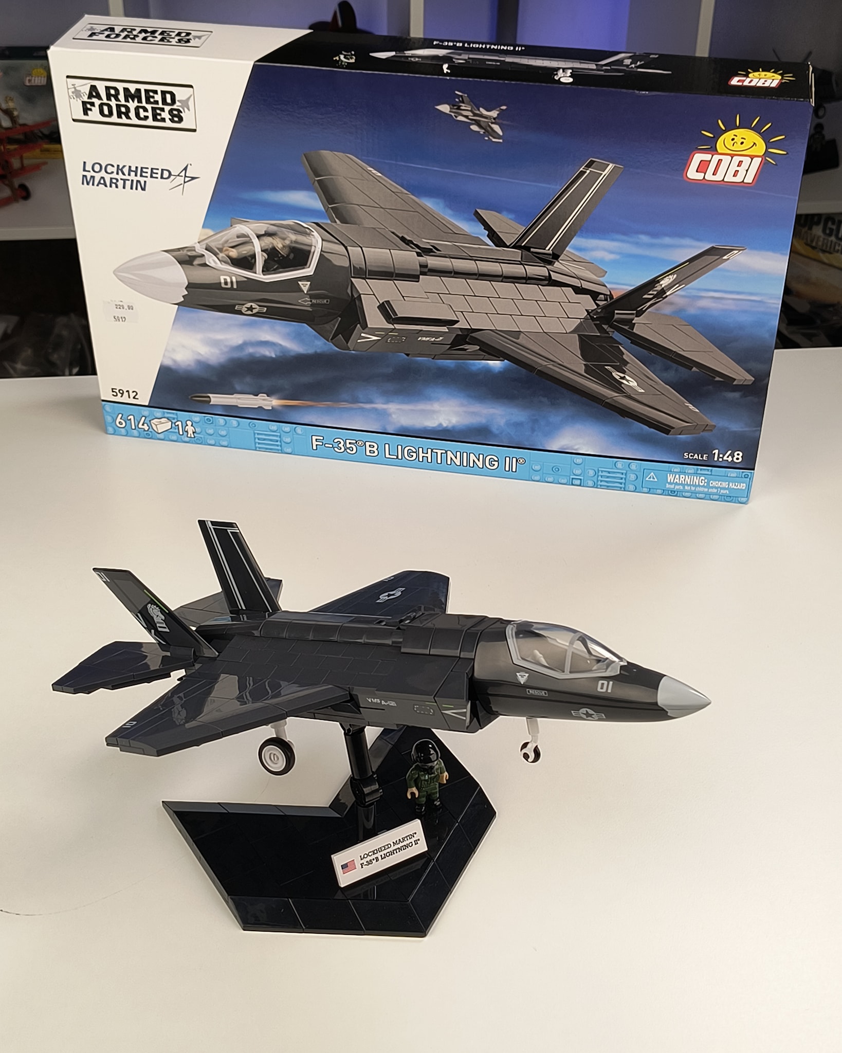 航空機・ヘリコプター F-35B Lightning II STOVL 1:48 ✈️ The F-35B Lightning II STOVL is now available! 🇺🇸⚡ Build