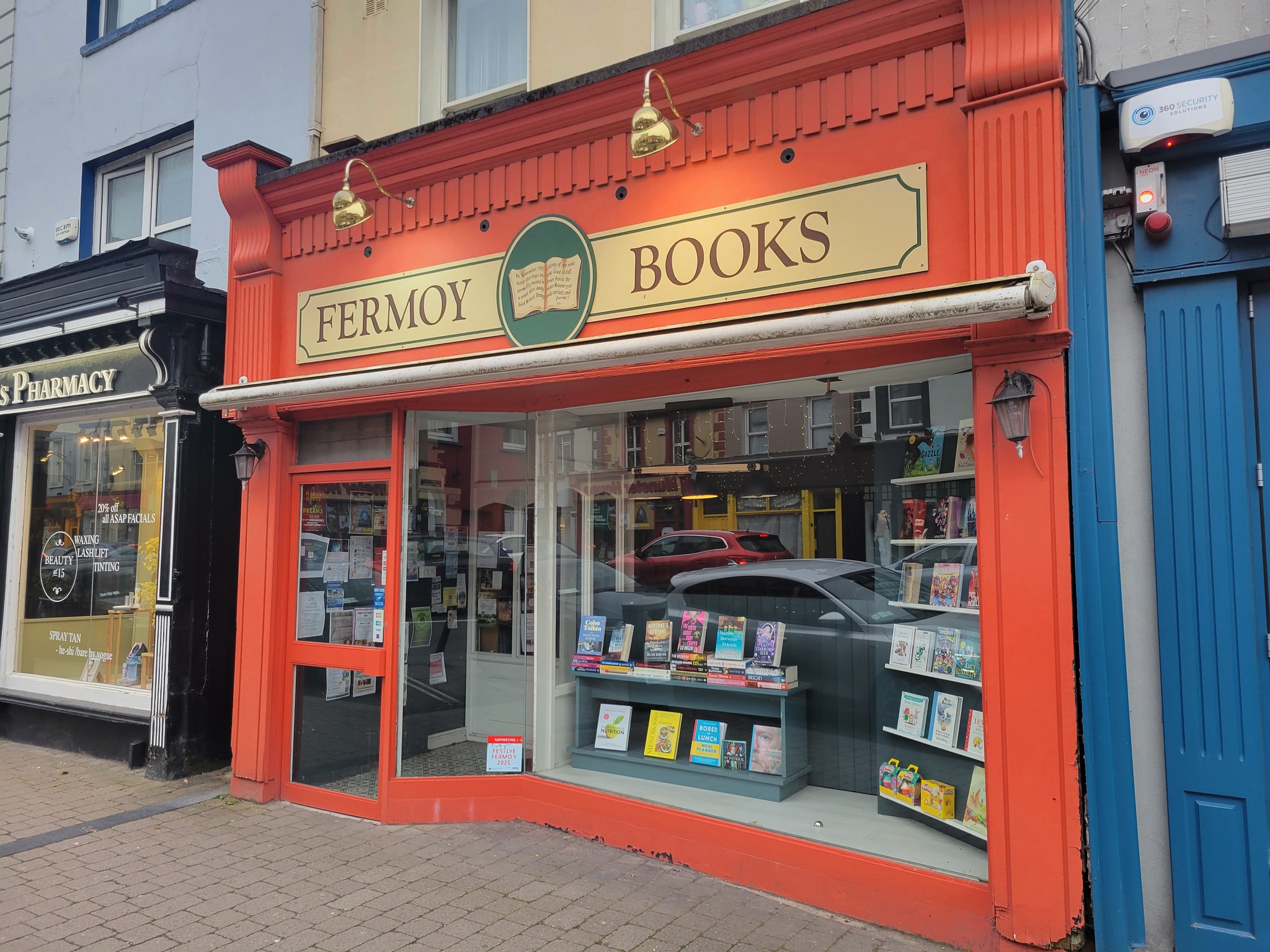 Fermoy - Massive thanks to author Felicity Hayes-McCoy for calling in ...