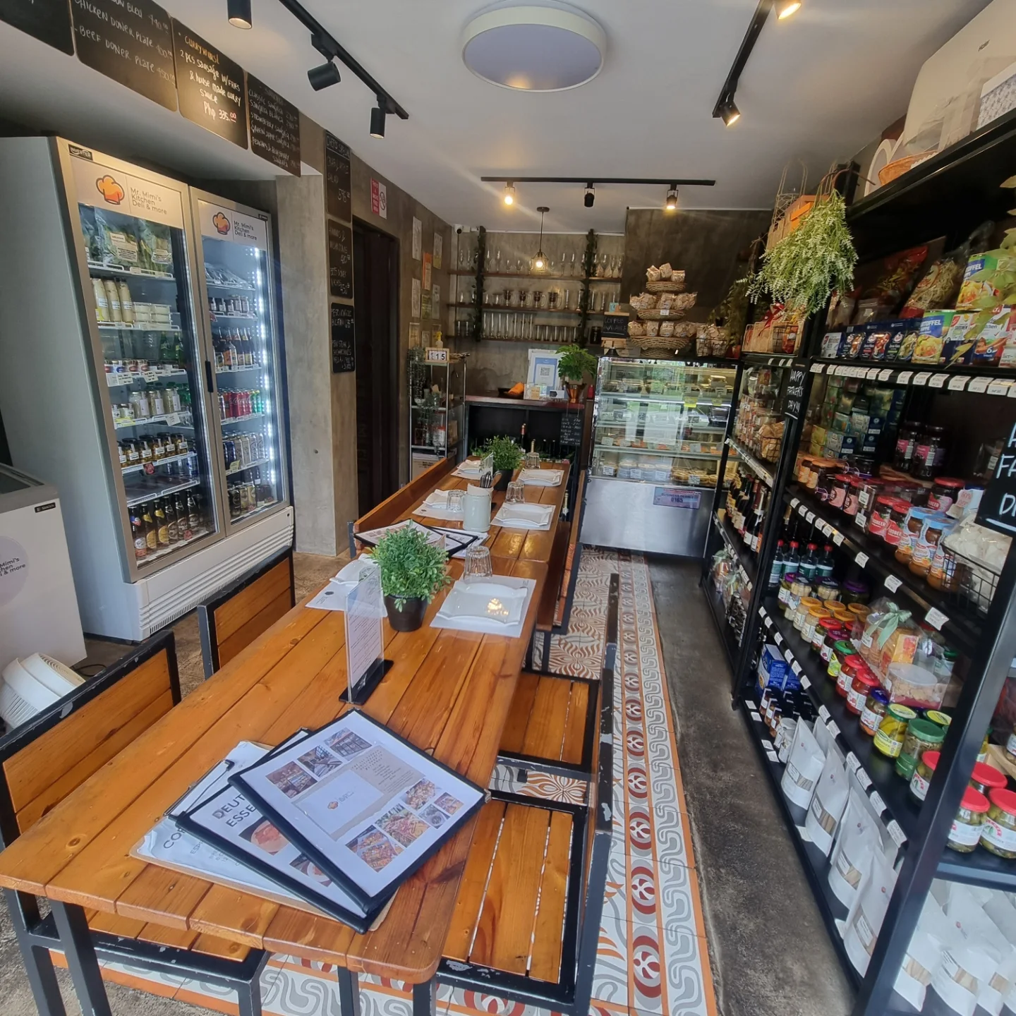 Mr. Mimi's Kitchen Deli &... - Mr. Mimi's Kitchen Deli & more