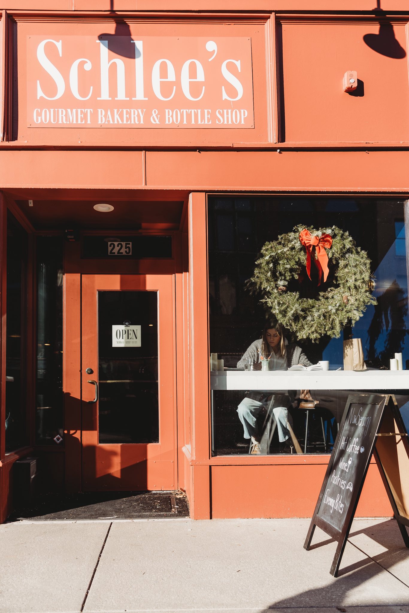 Schlee’s Gourmet Bakery & Bottle Shop | Springfield IL