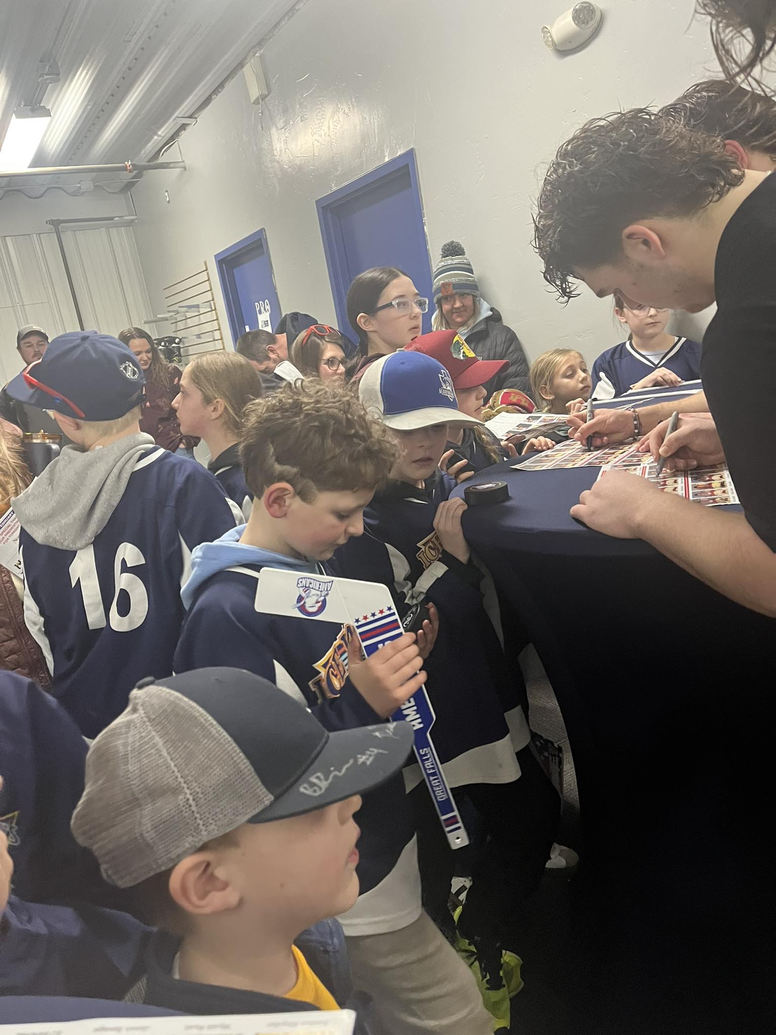 Great Falls Americans... - Great Falls Americans Hockey