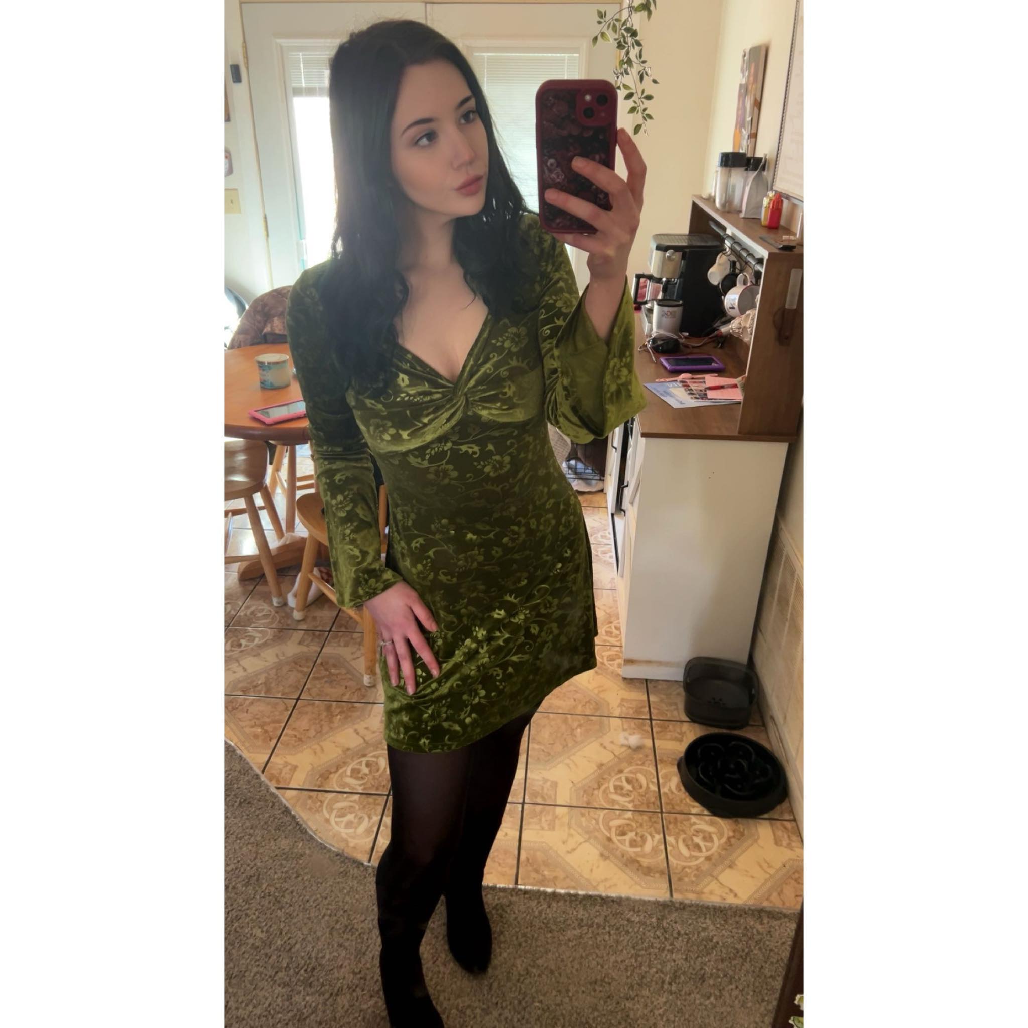 I am obsessed with this dress 🫶🏼🫶🏼