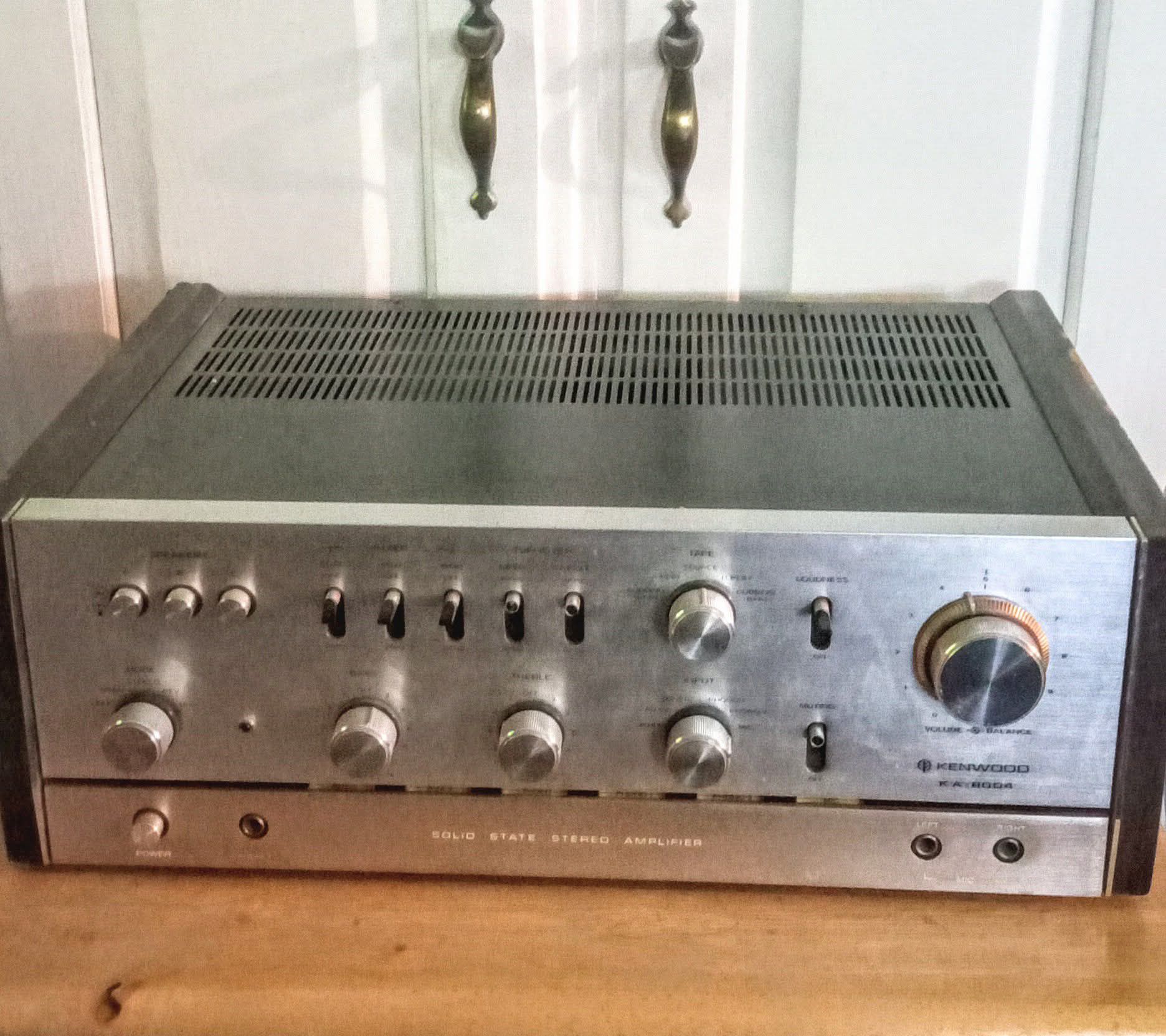 Kenwood KR-9940 Four Channel Receiver (1972-74) Power output: 50W