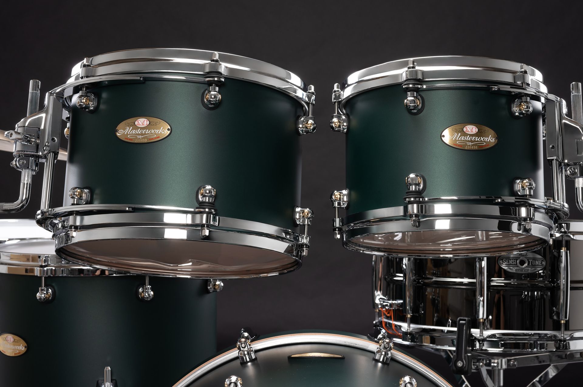 Completely Custom, Totally Handmade. Pearl Masterworks Series in