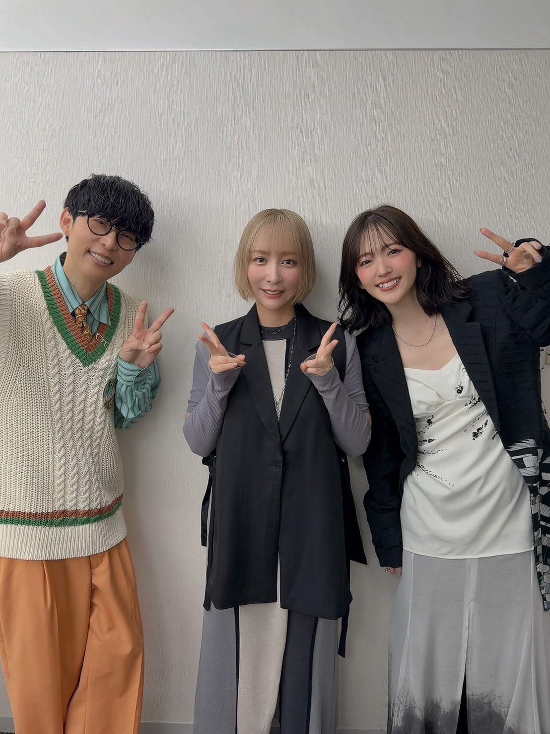Eir Aoi - Eir Aoi added a new photo.