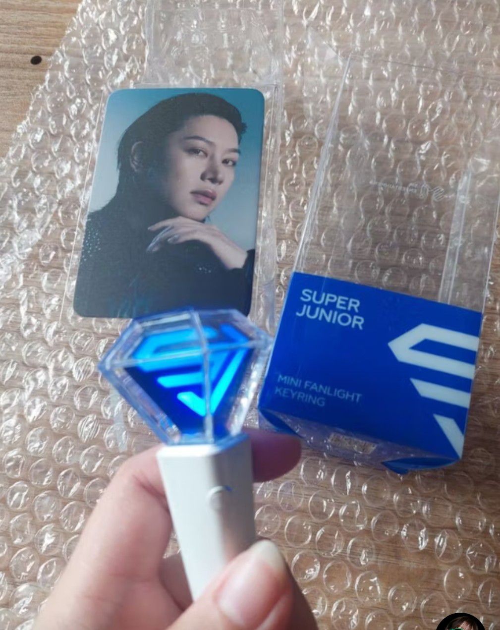 SUPER JUNIOR OFFICIAL MINI FANLIGHT KEYRING Special Edition ONLINE