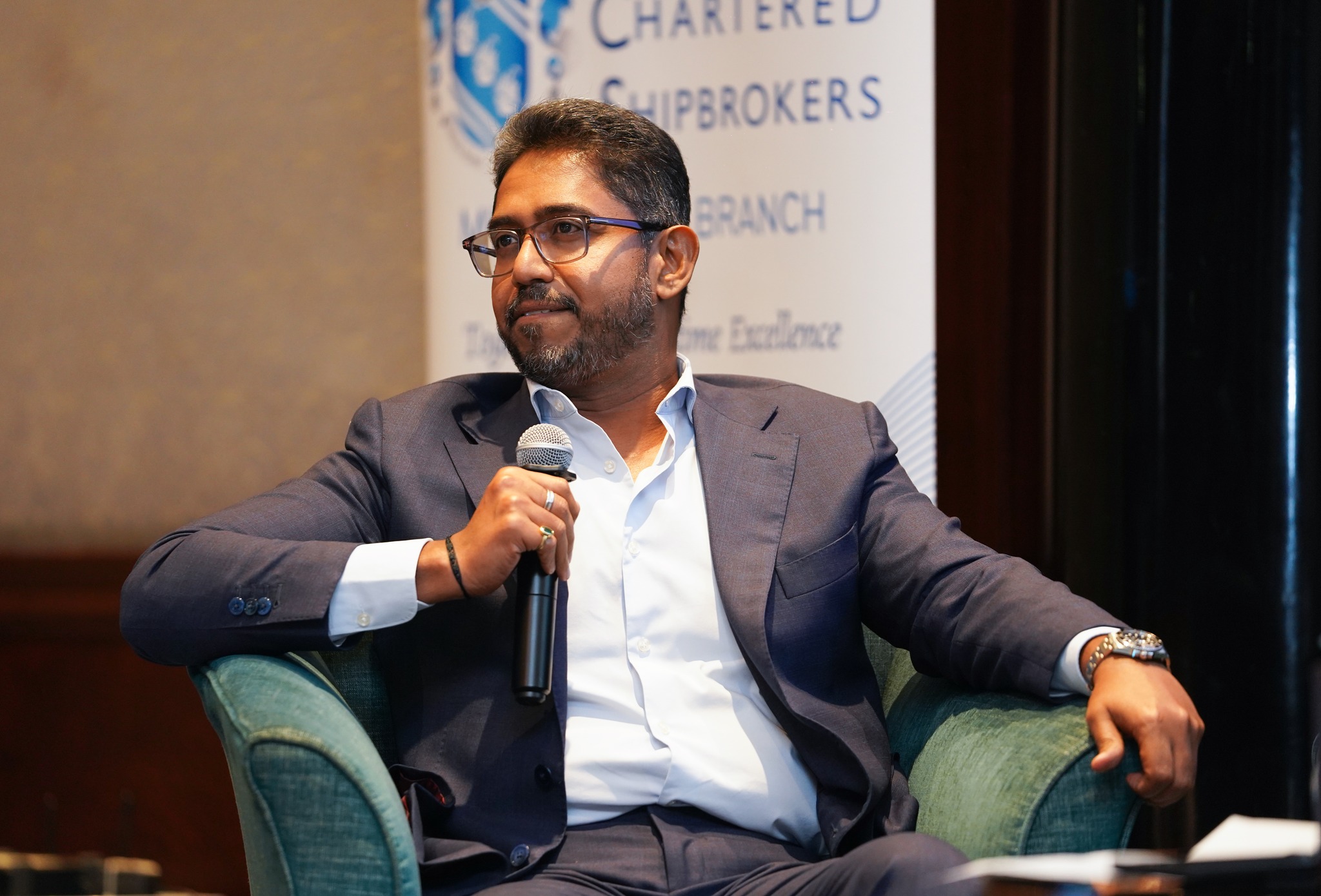 I... - Institute of Chartered Shipbrokers - Middle East Branch