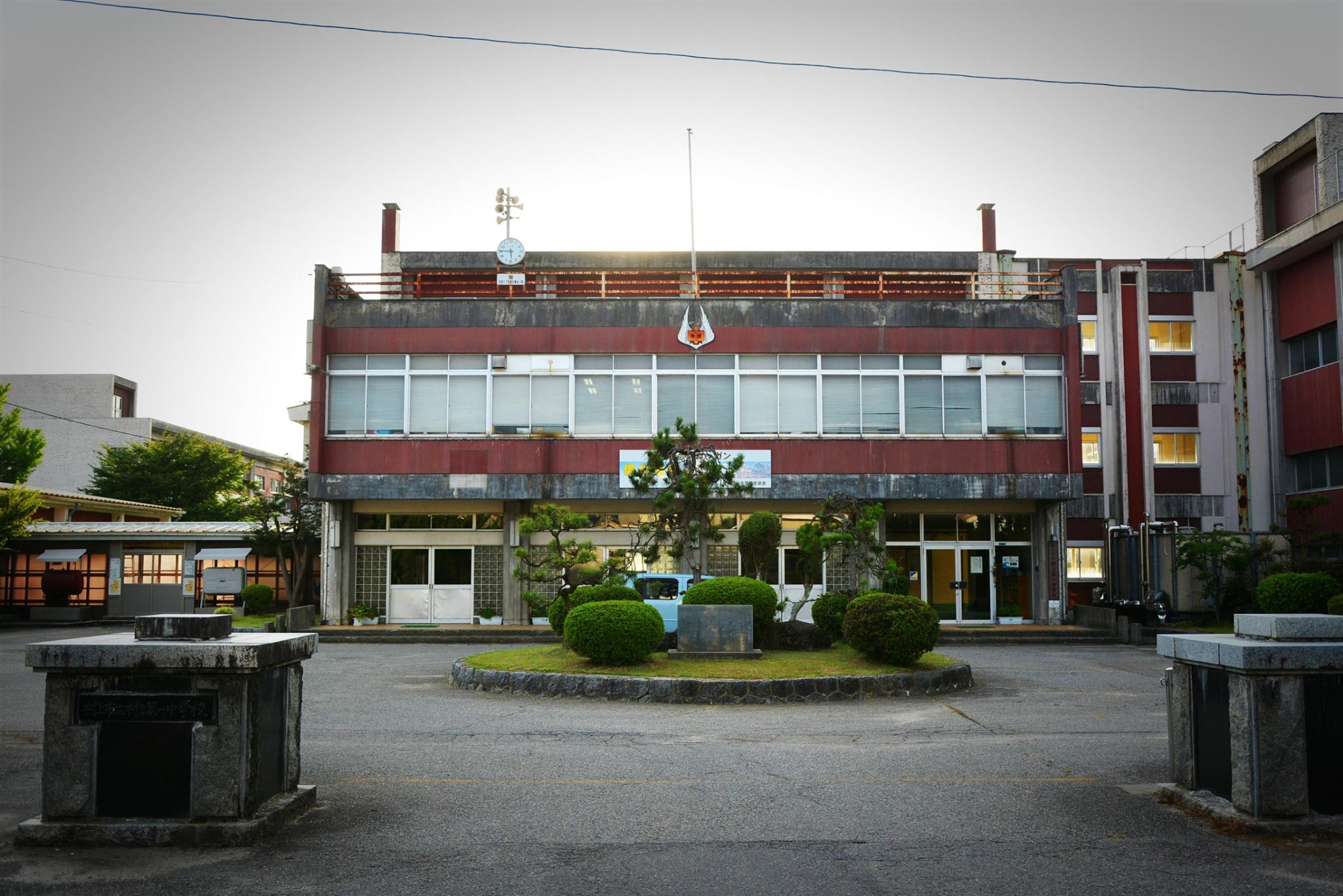村上 第 一 中学校