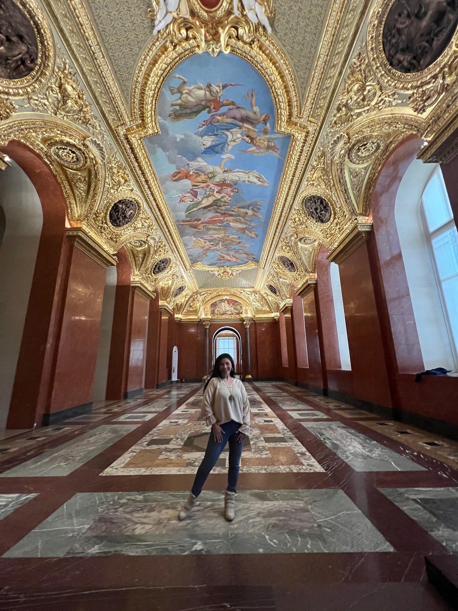 Salome Dans - Salome Dans added a new photo — in Paris,...