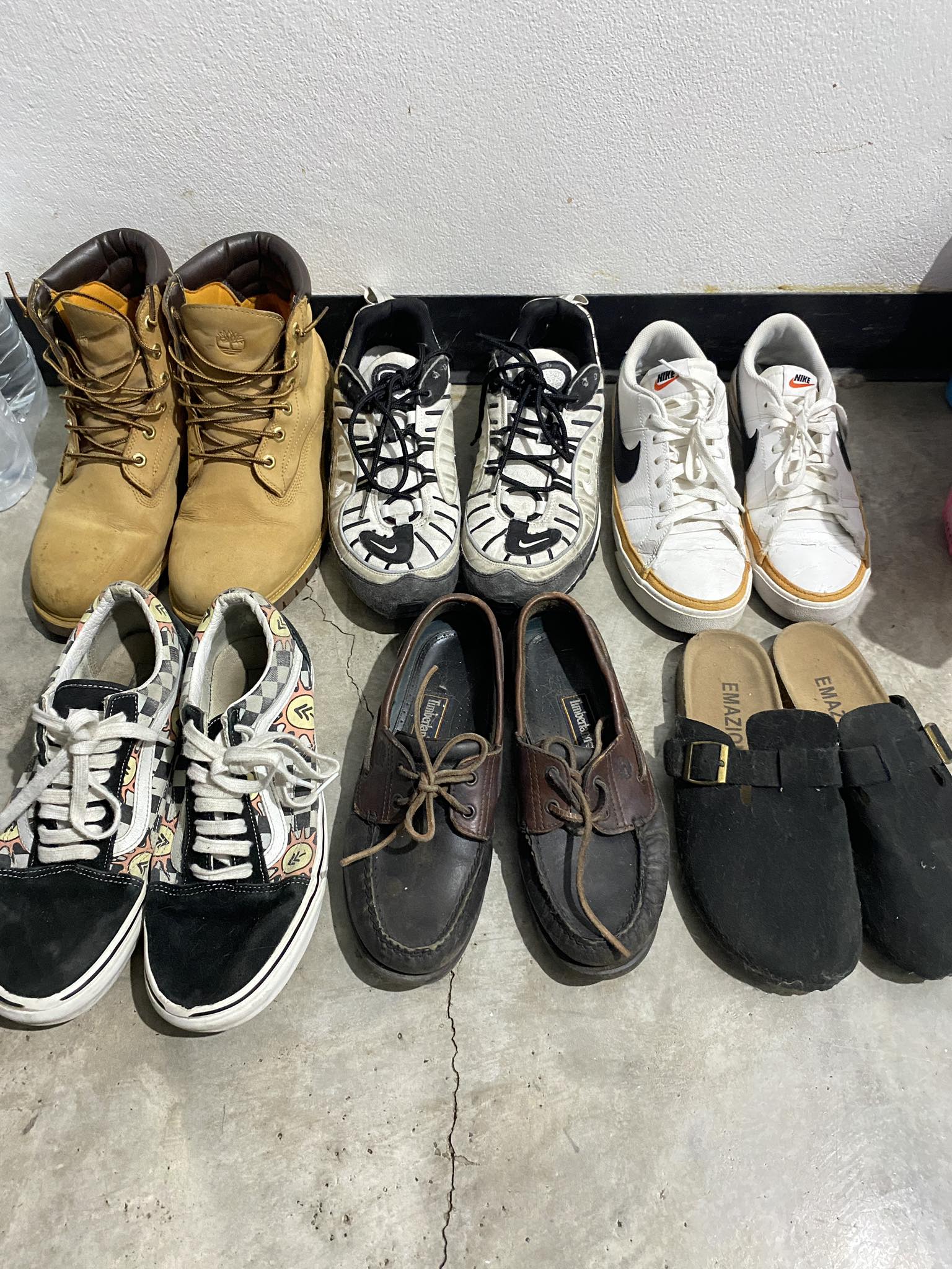 Nike 120lei Timberland 50lei Converse 50lei Adidas Supertar 100lei