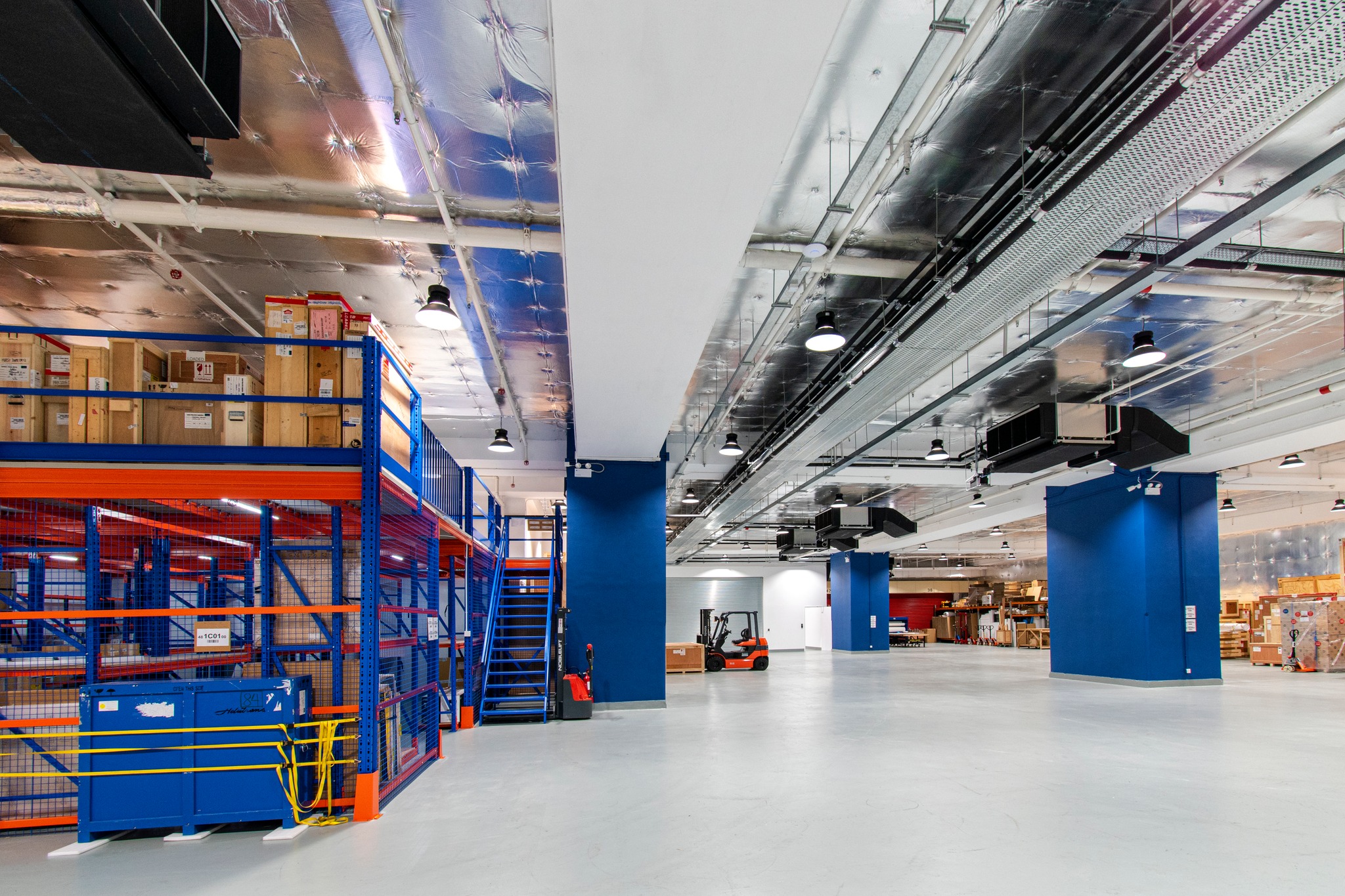 Lotus Fine Arts Logistics - Home