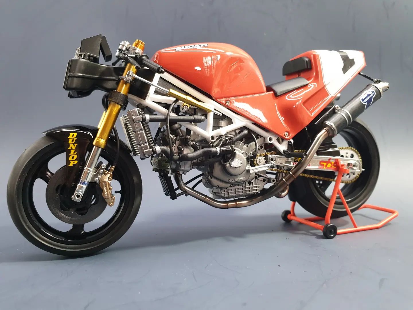 Ducati 999 R Scale Model by Minichamps #Ducati999R