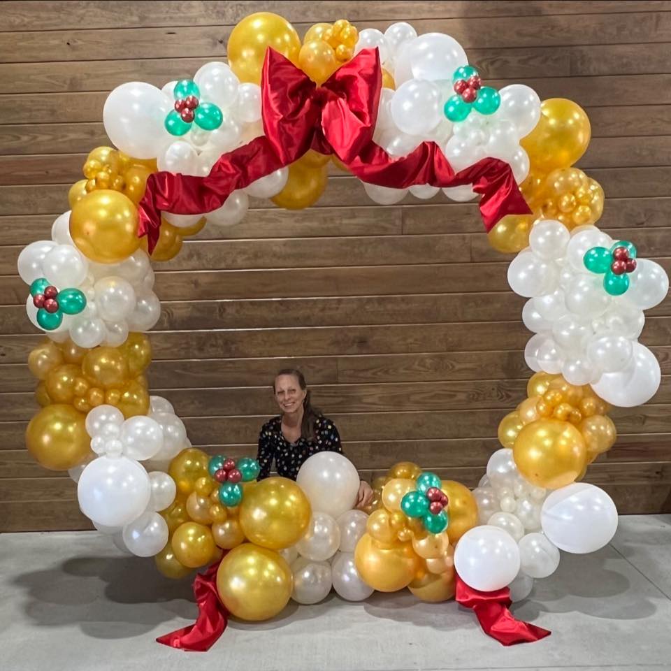 West - Fabulous #balloonbouquet for a special #9 year old. Papa Lon ...