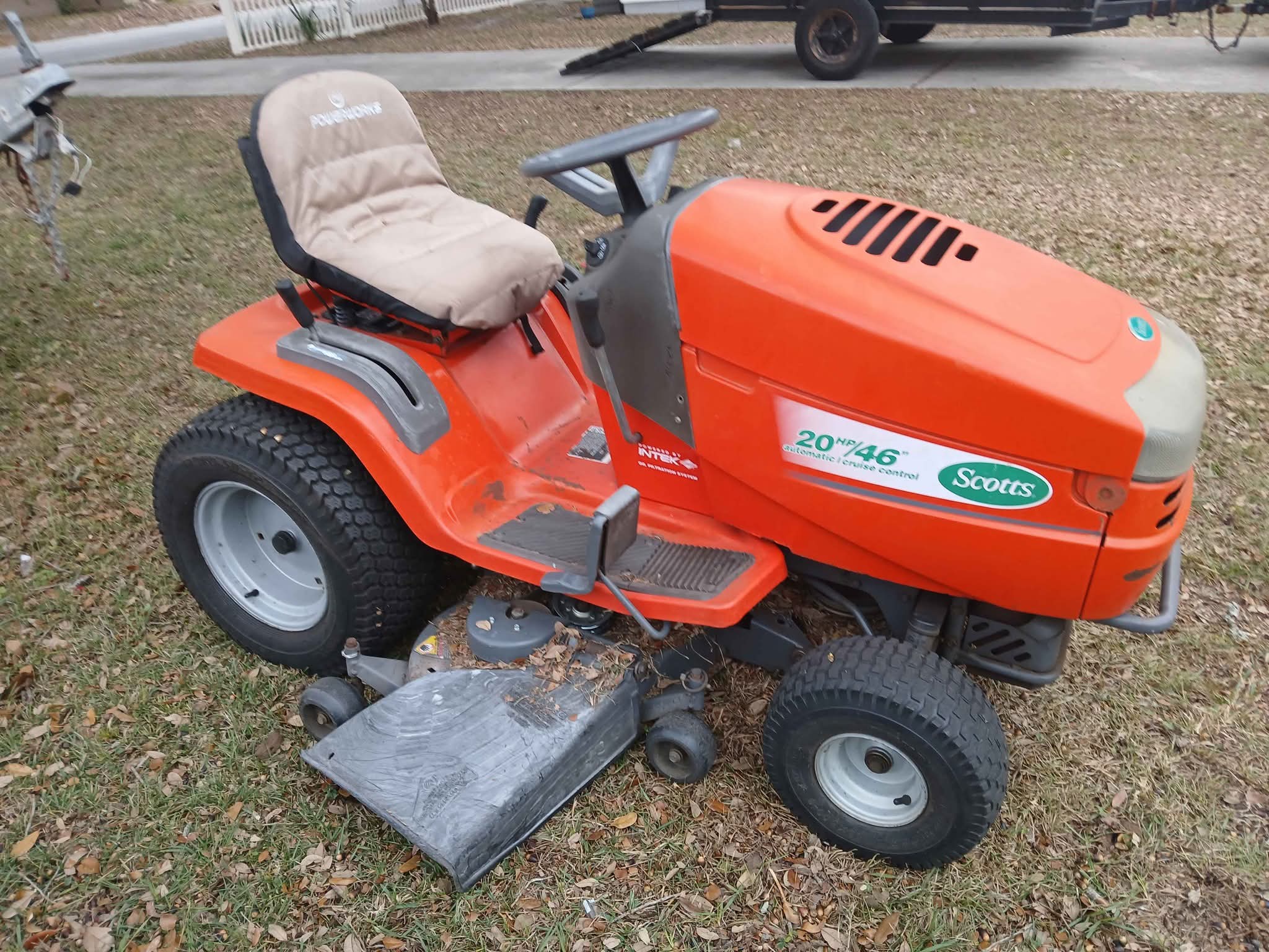 Scotts Hydrostatic Riding Mower 46