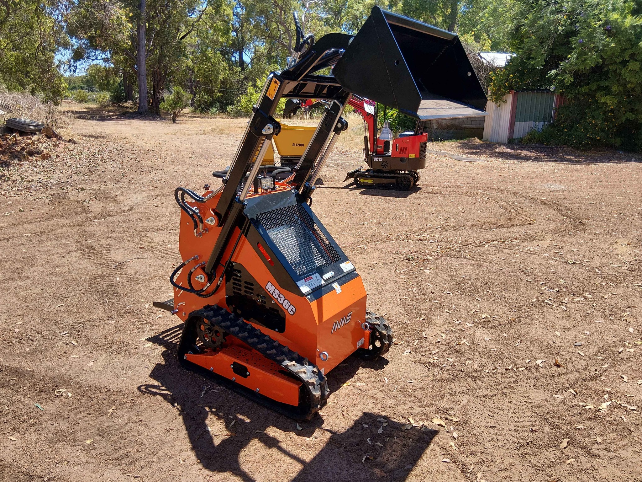 Mini Tracked Loader - Outdoor Power Equipment - Roleystone, Western ...