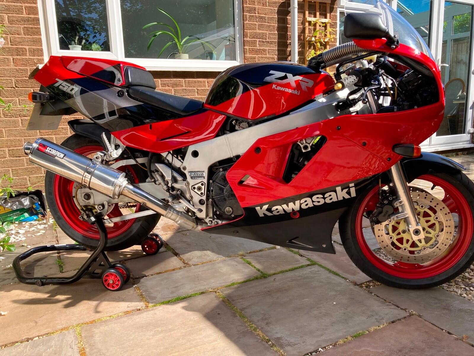 1989 Kawasaki ZXR 750 H1