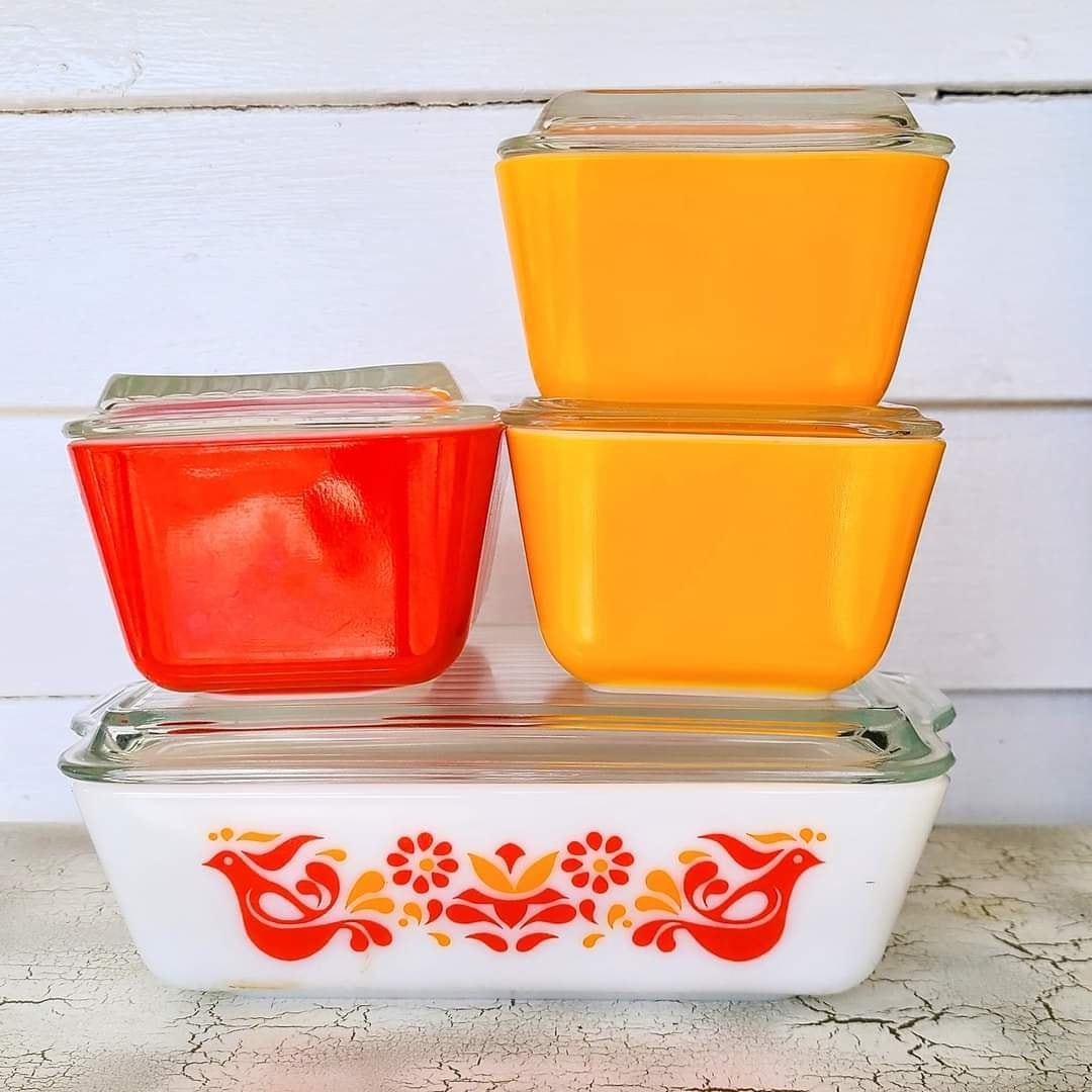 Vintage Pyrex Friendship pattern for sale