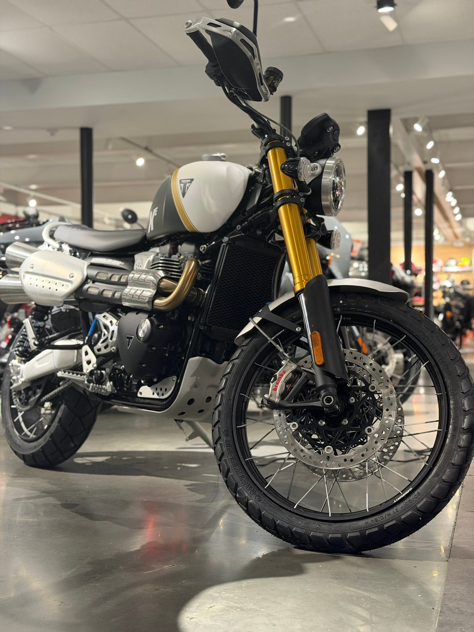 🔥 2025 Triumph Scrambler 1200 XE – The Legend Just Leveled Up