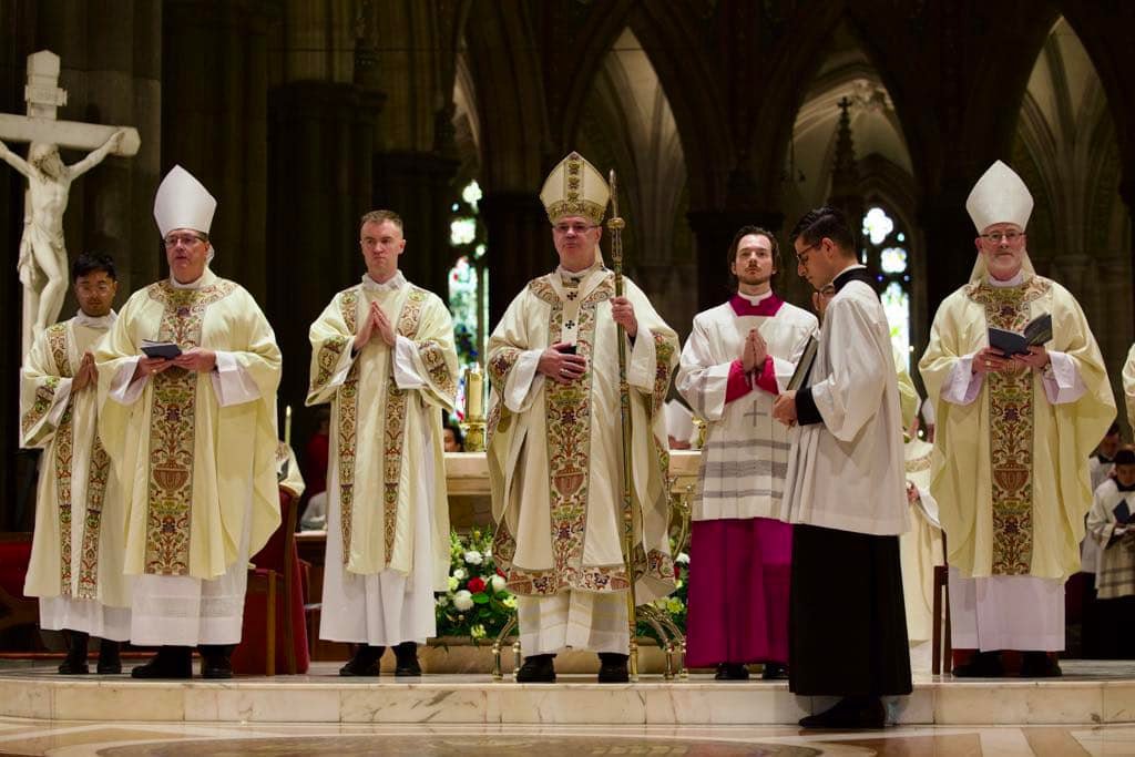 LOOK: Father Rene... - The Philippine Times (Australia) | Facebook