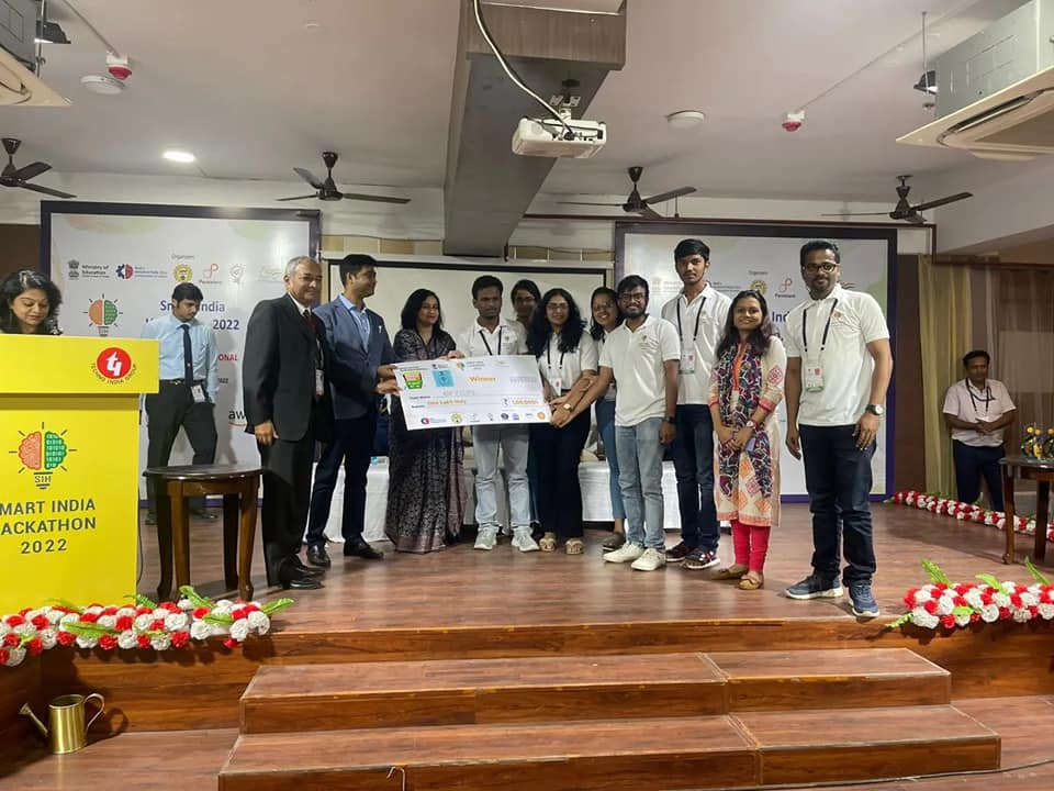 VIT.AP - Presenting the Winners of Smart India Hackathon... | Facebook