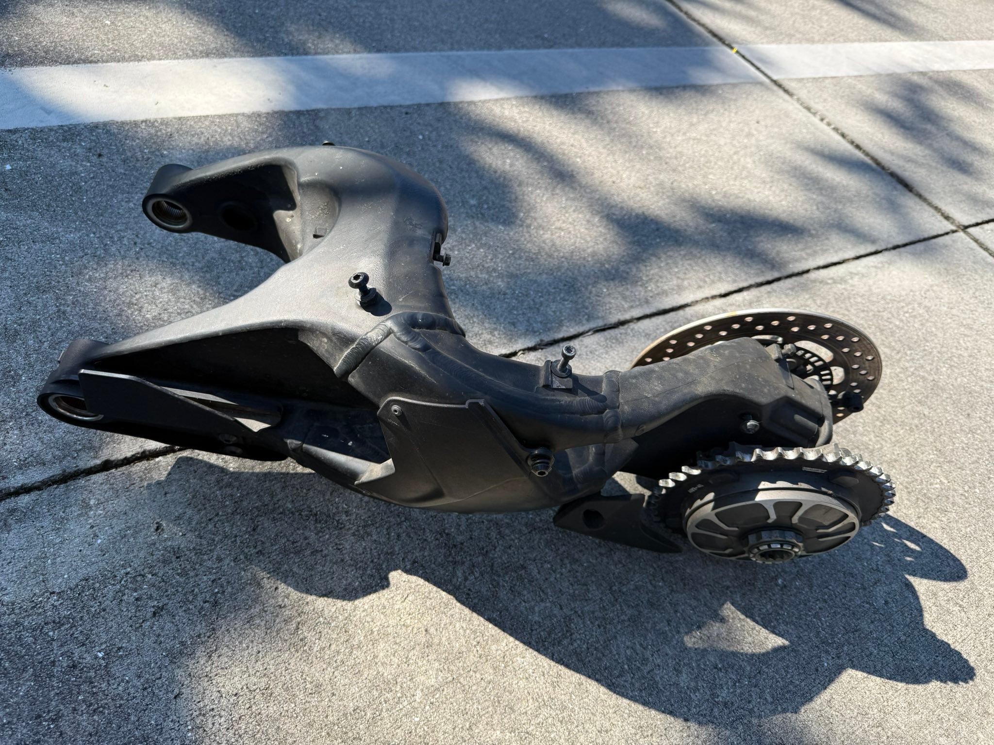 Are the stock wheels, exhaust and swing arm worth anything?