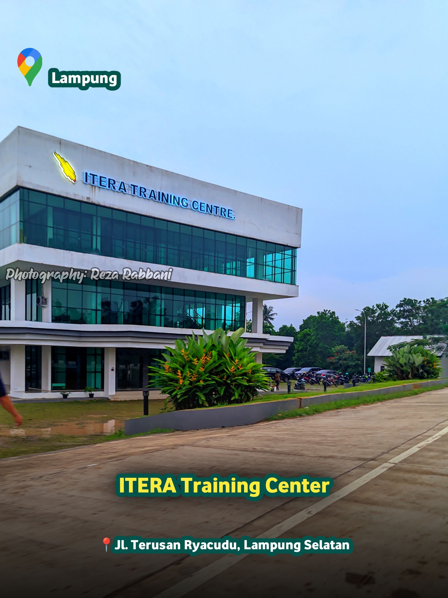 Reza - Potret Stasiun Tarahan Lampung yang sempat saya abadikan ...