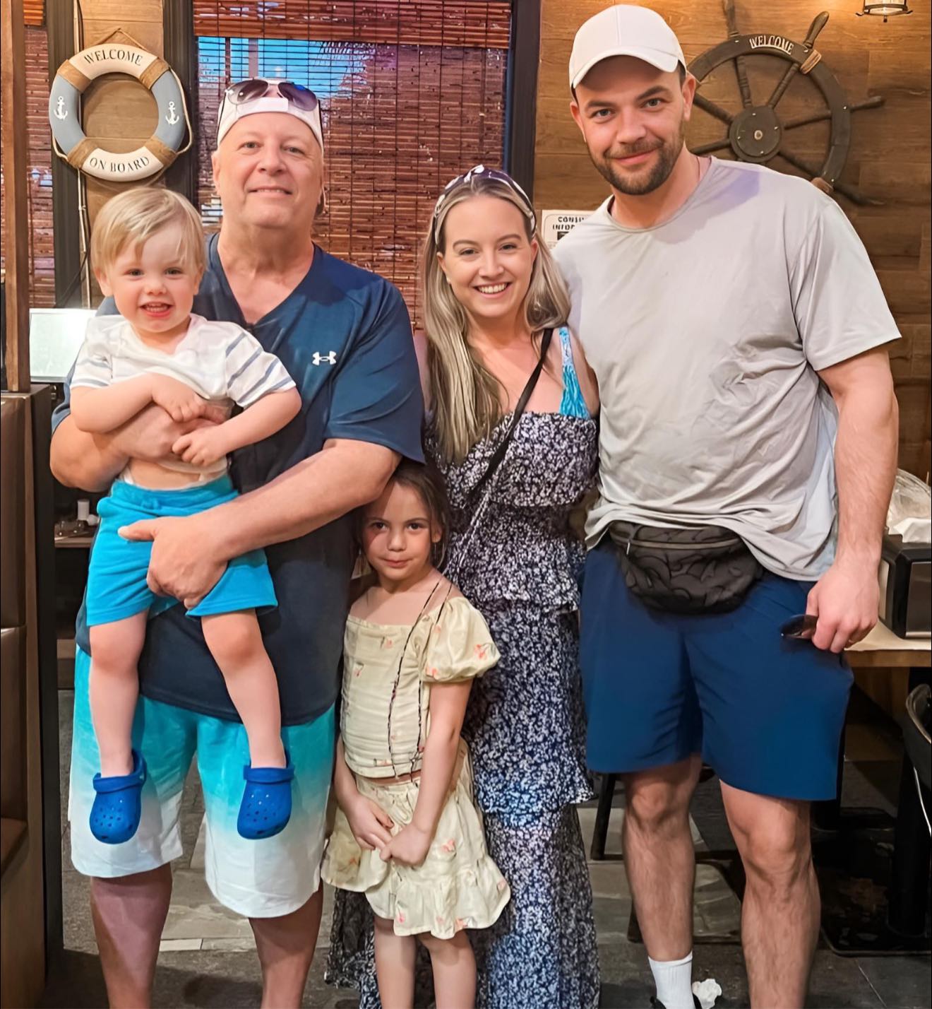 90 day fiance star elizabeth's father passed away