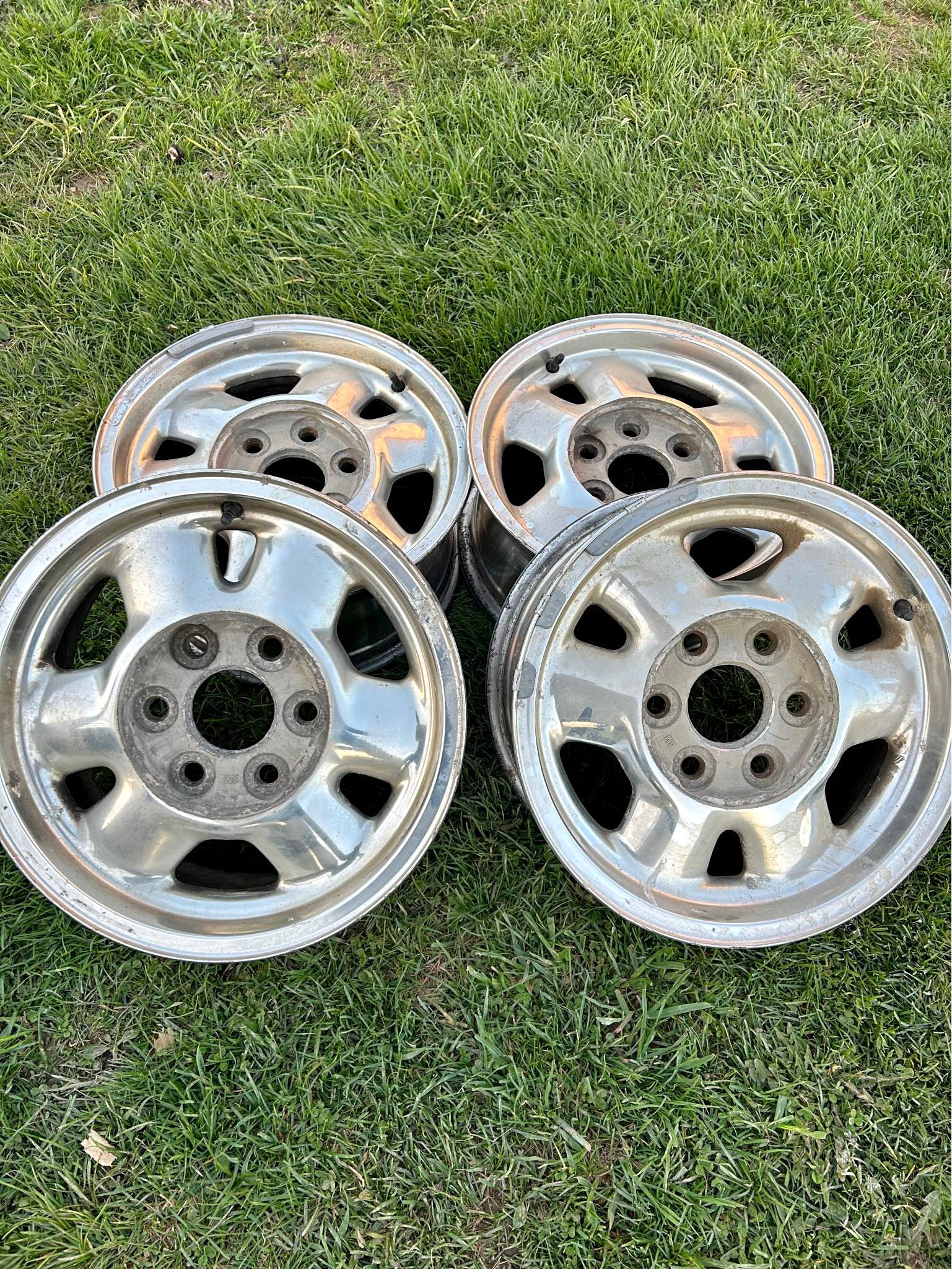 Set of steel rims - Car Wheels, Tires & Parts - Millington, Michigan ...