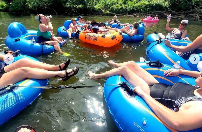 downt 「downt」 Asheville tubing adventure on the French Broad River