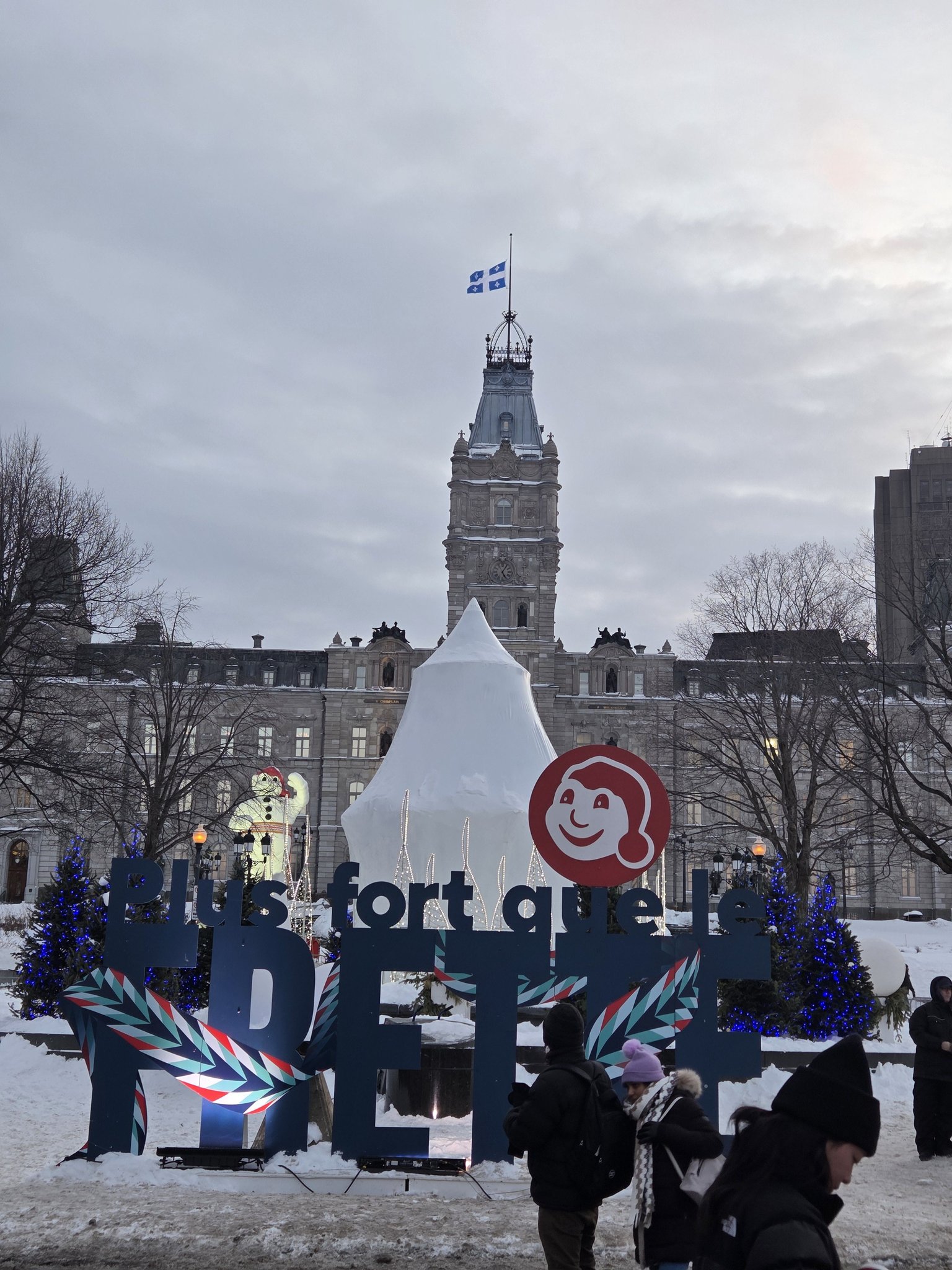 Spotted Québec | Ma question à québécois et français native)) Aujourd ...