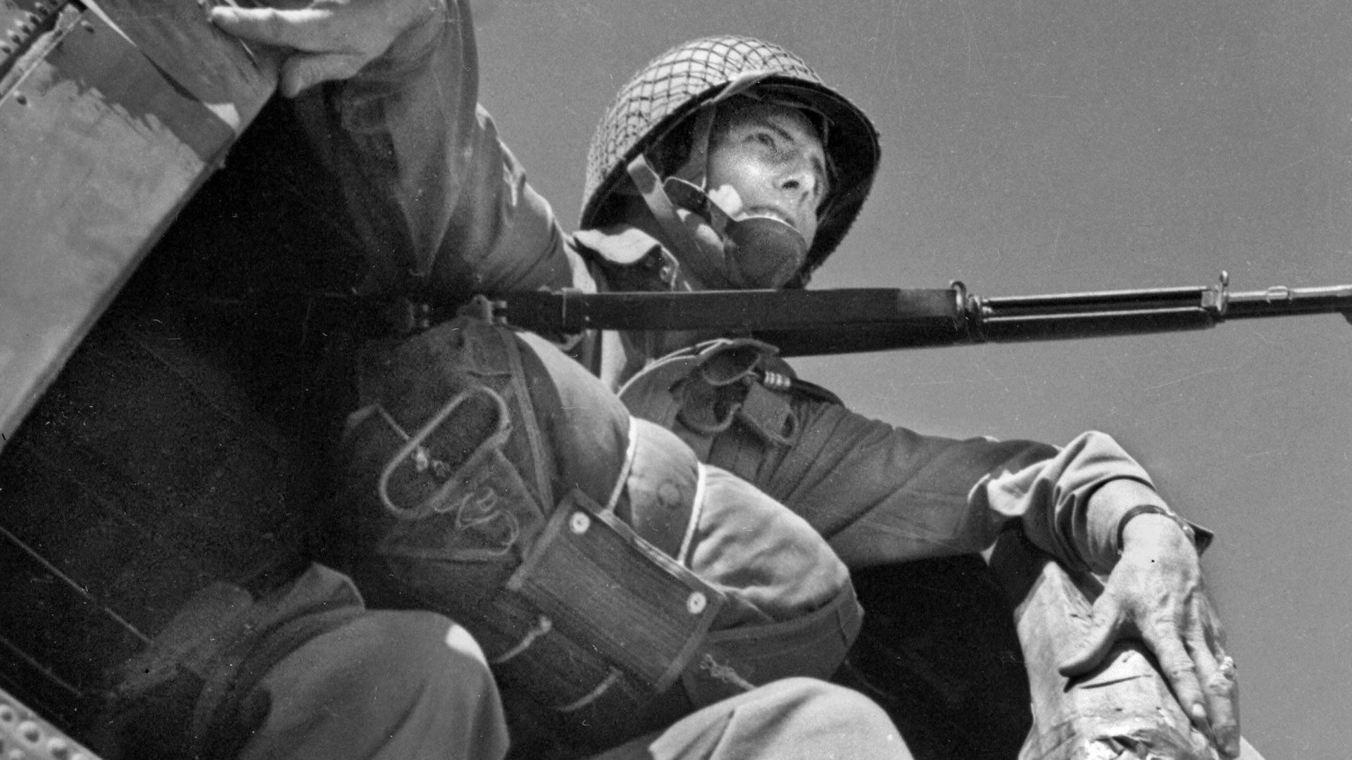 Warfare - The American paratroopers under Colonel Ed Raff met ...