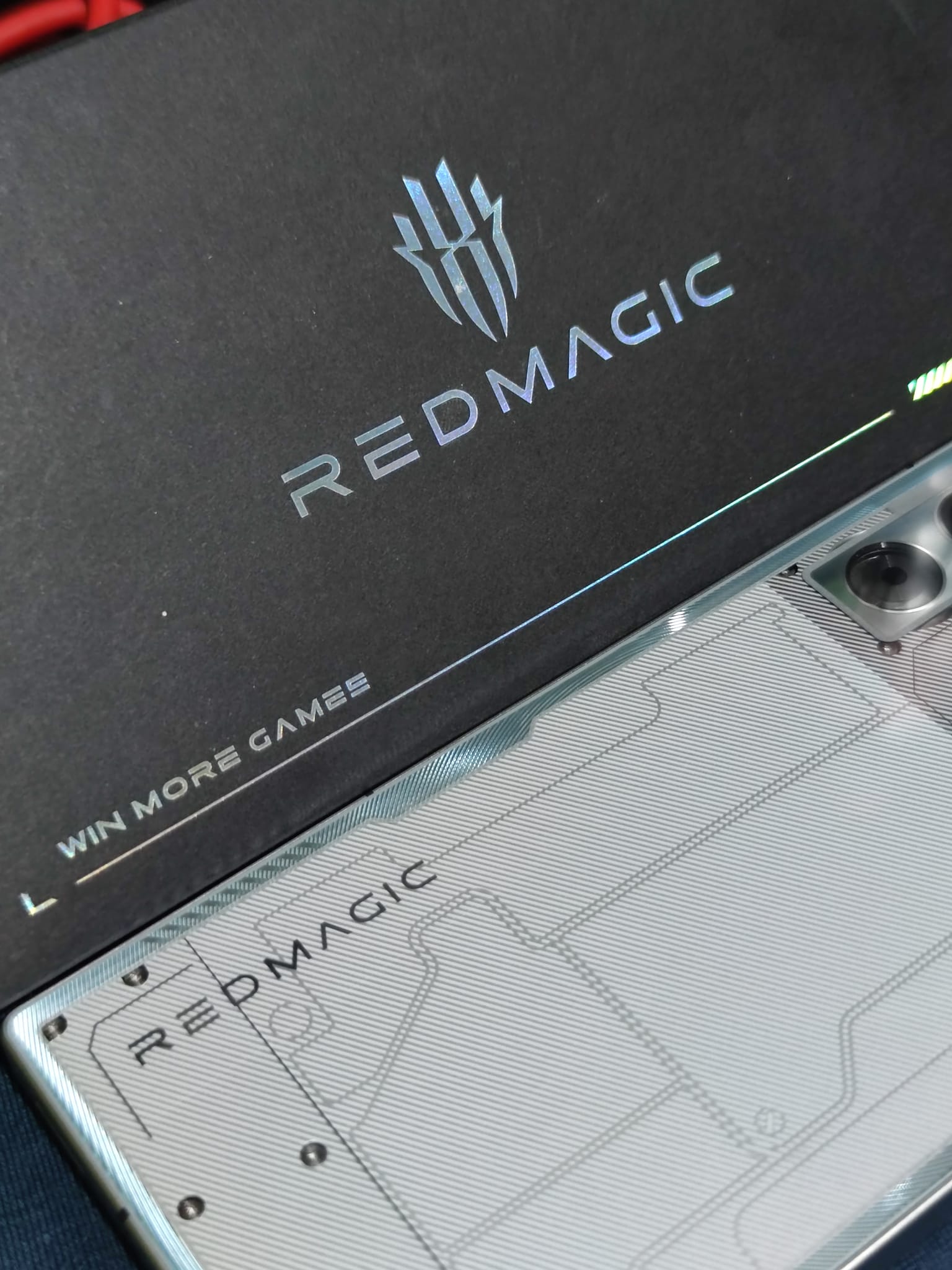 FOR SALE REDMAGIC 9 Pro RAM 16GB+3GB ROM 512GB