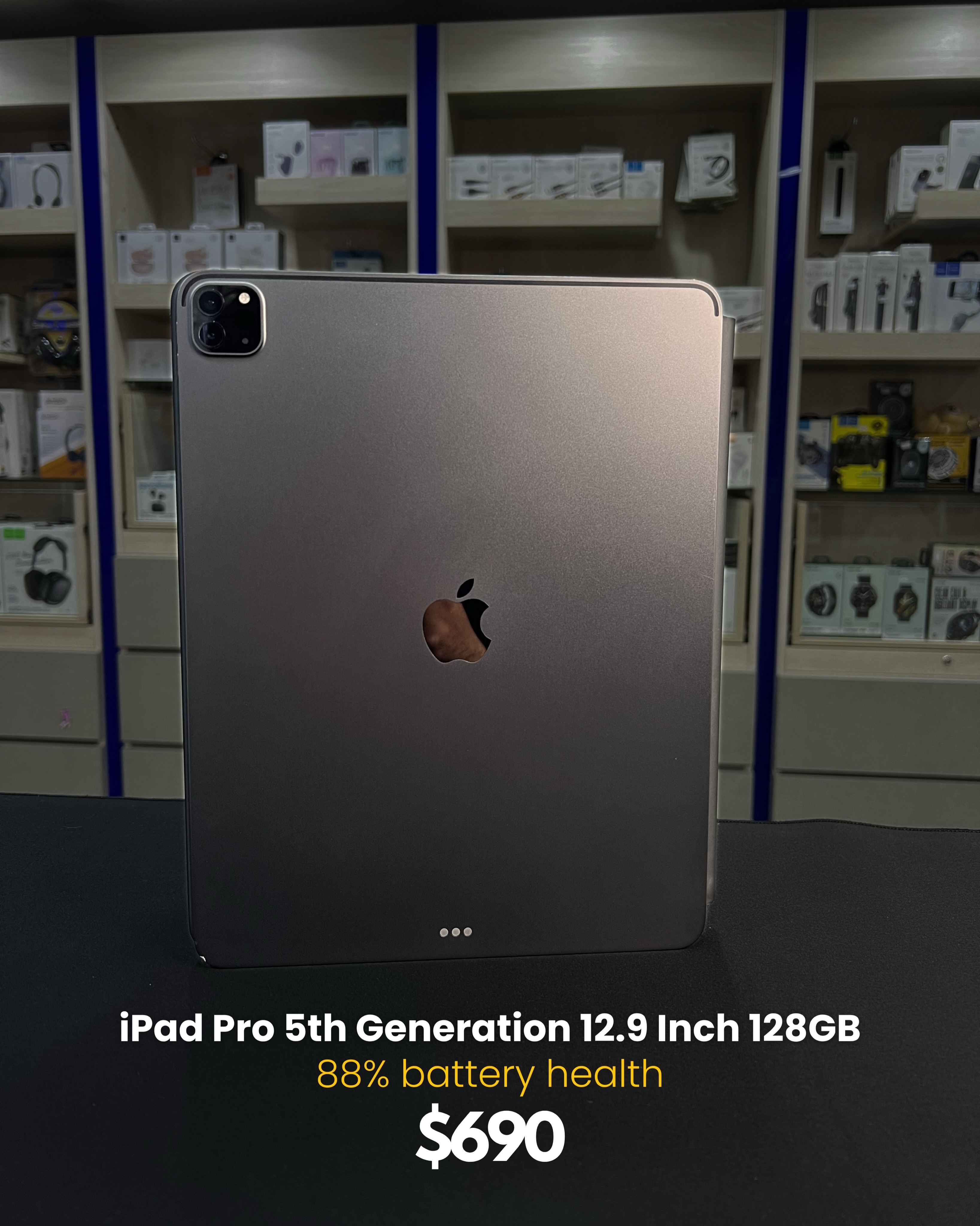 Used iPad Pro 5th Generation 12.9 Inch 128GB M1 in excellent 