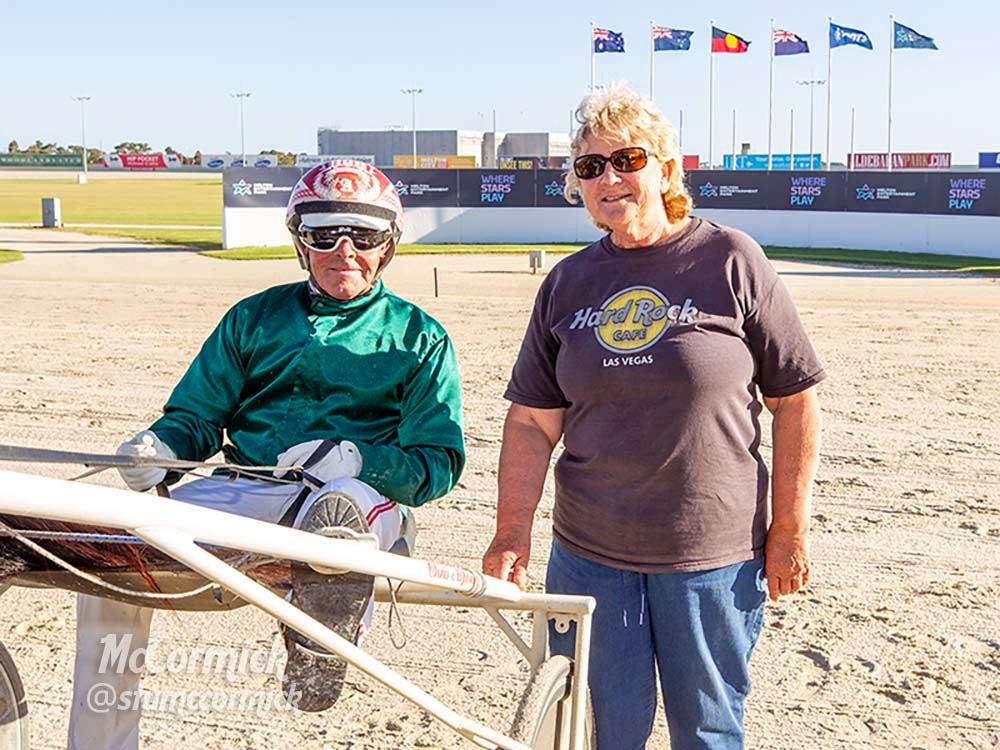 Melton Harness Racing - HELANSIN (Somebeachsomewhere – Eye Like Candy ...