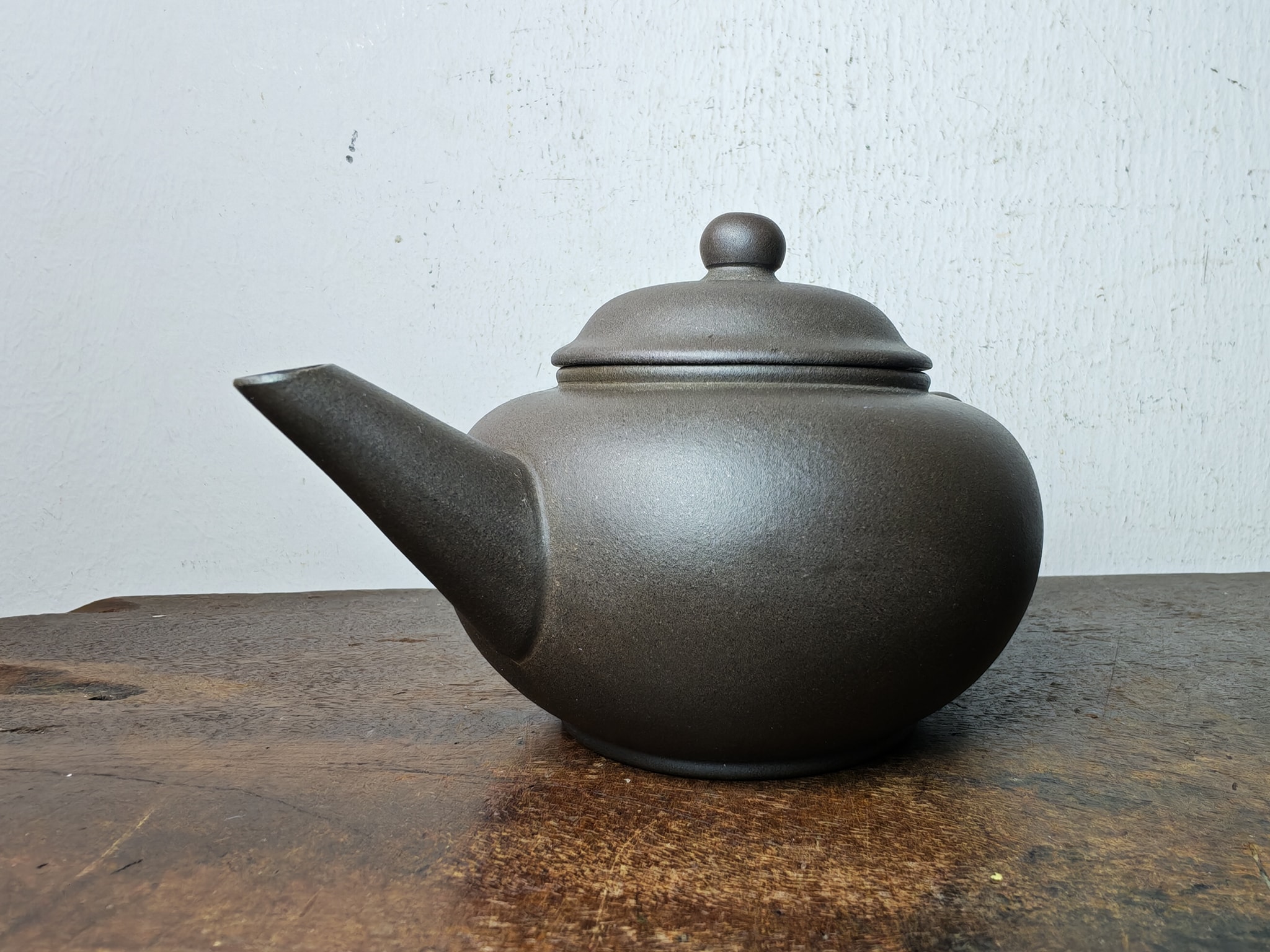 今天特价。90年代170cc 中国宜兴紫砂水平厂壶💥RM130💥